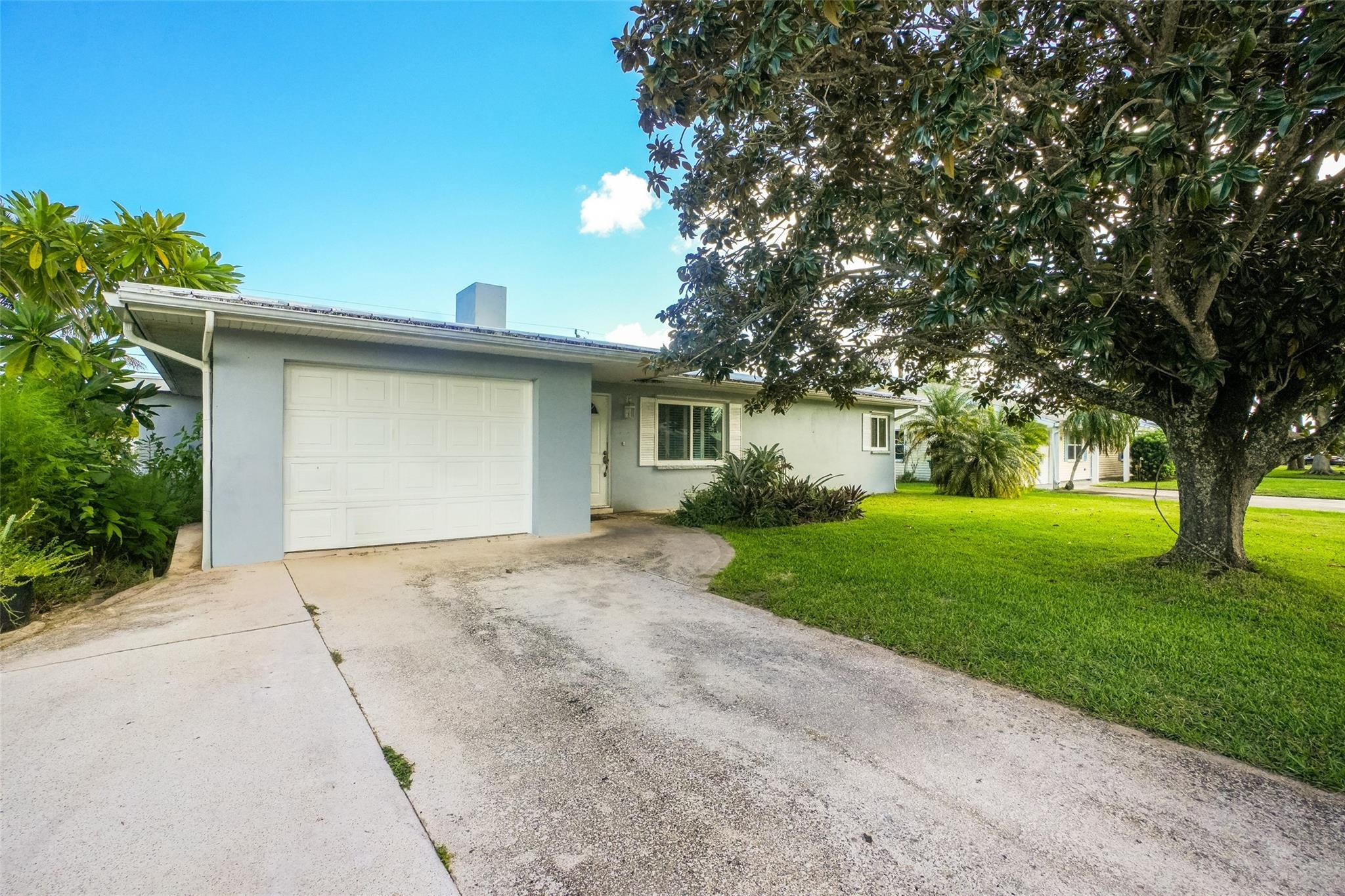 413 Willows Avenue Property Photo 4