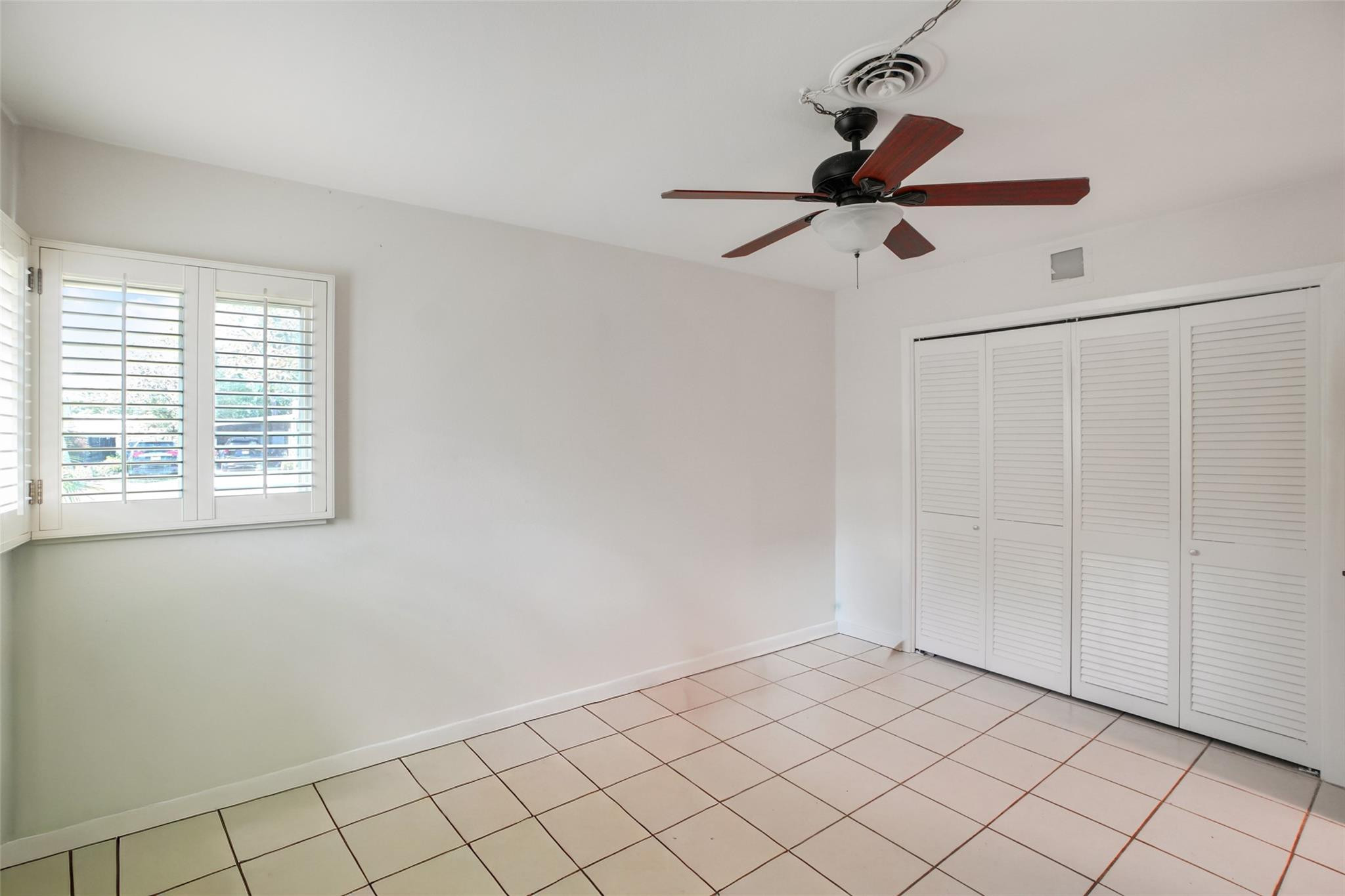 413 Willows Avenue Property Photo 12