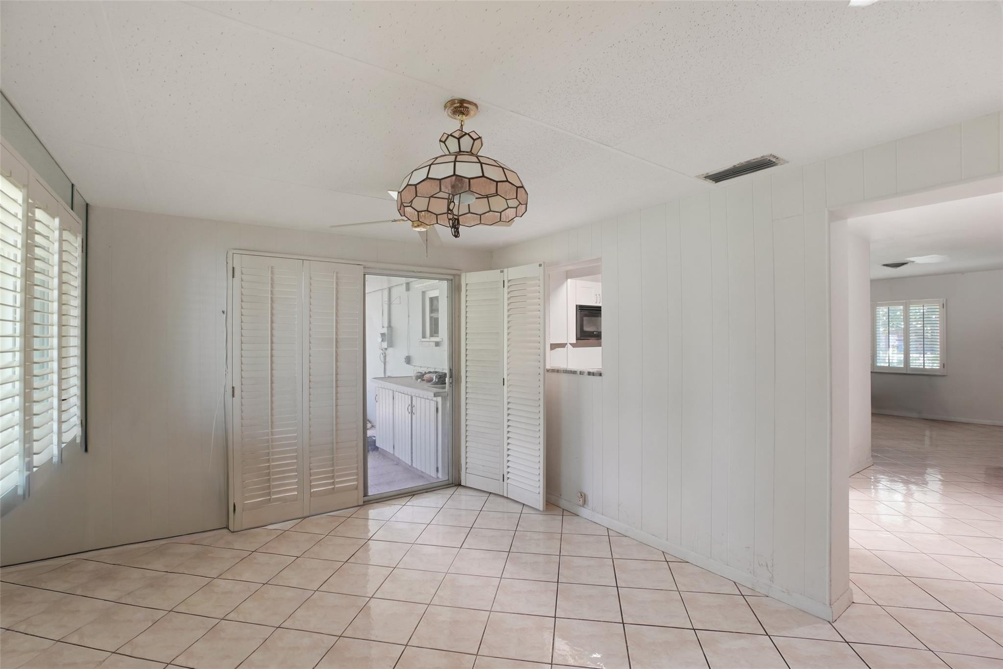 413 Willows Avenue Property Photo 18