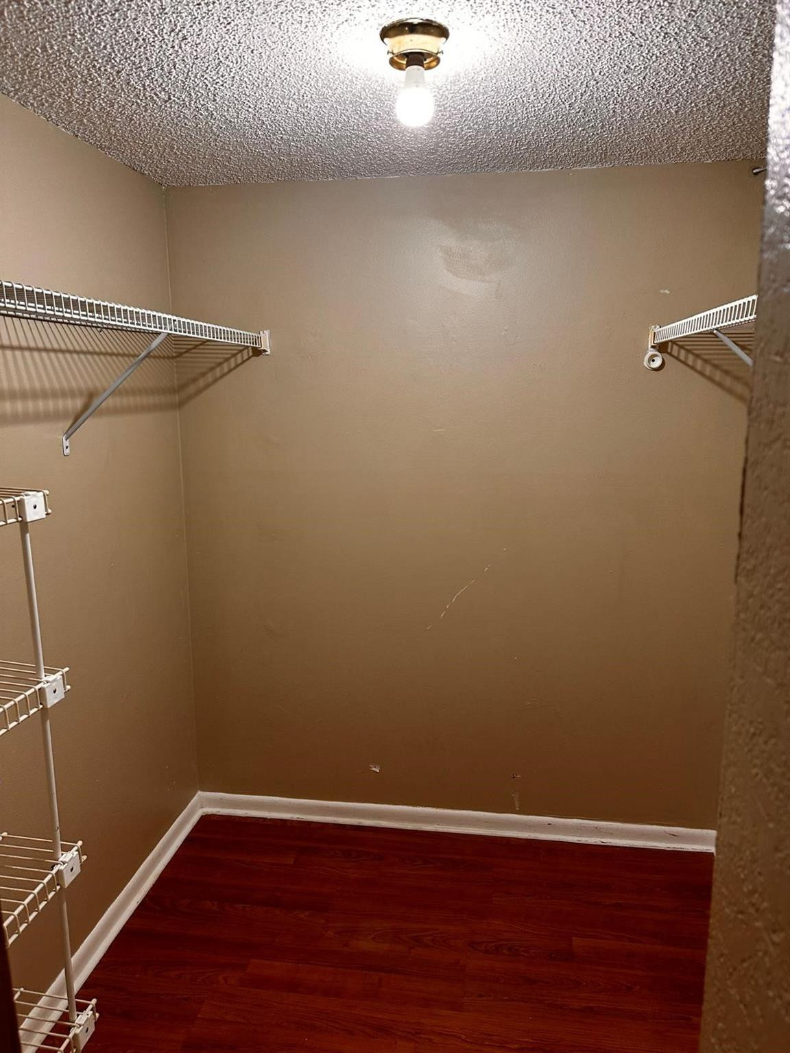 8450 Lagos De Campo Boulevard 105 Property Photo 11