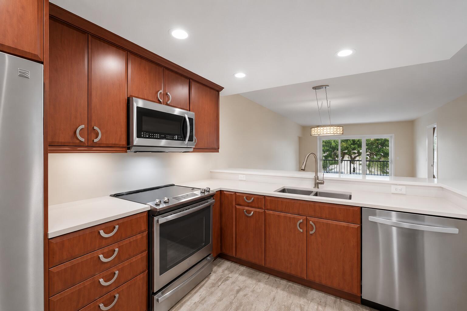1500 S Ocean Boulevard 207 Property Photo 6