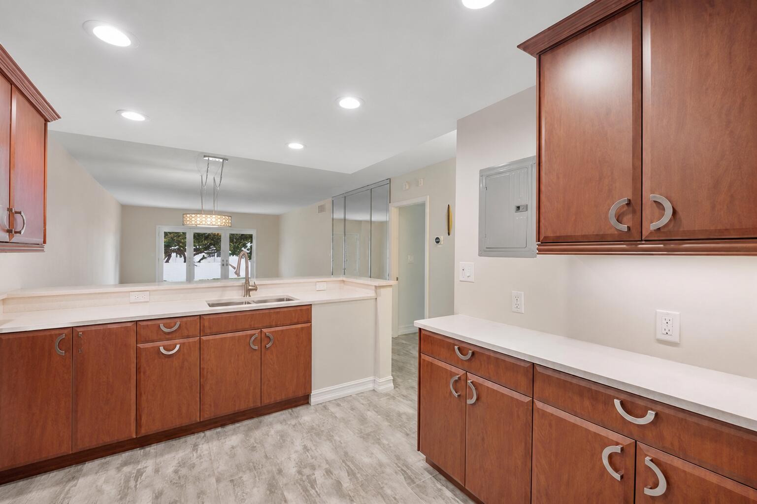 1500 S Ocean Boulevard 207 Property Photo 8