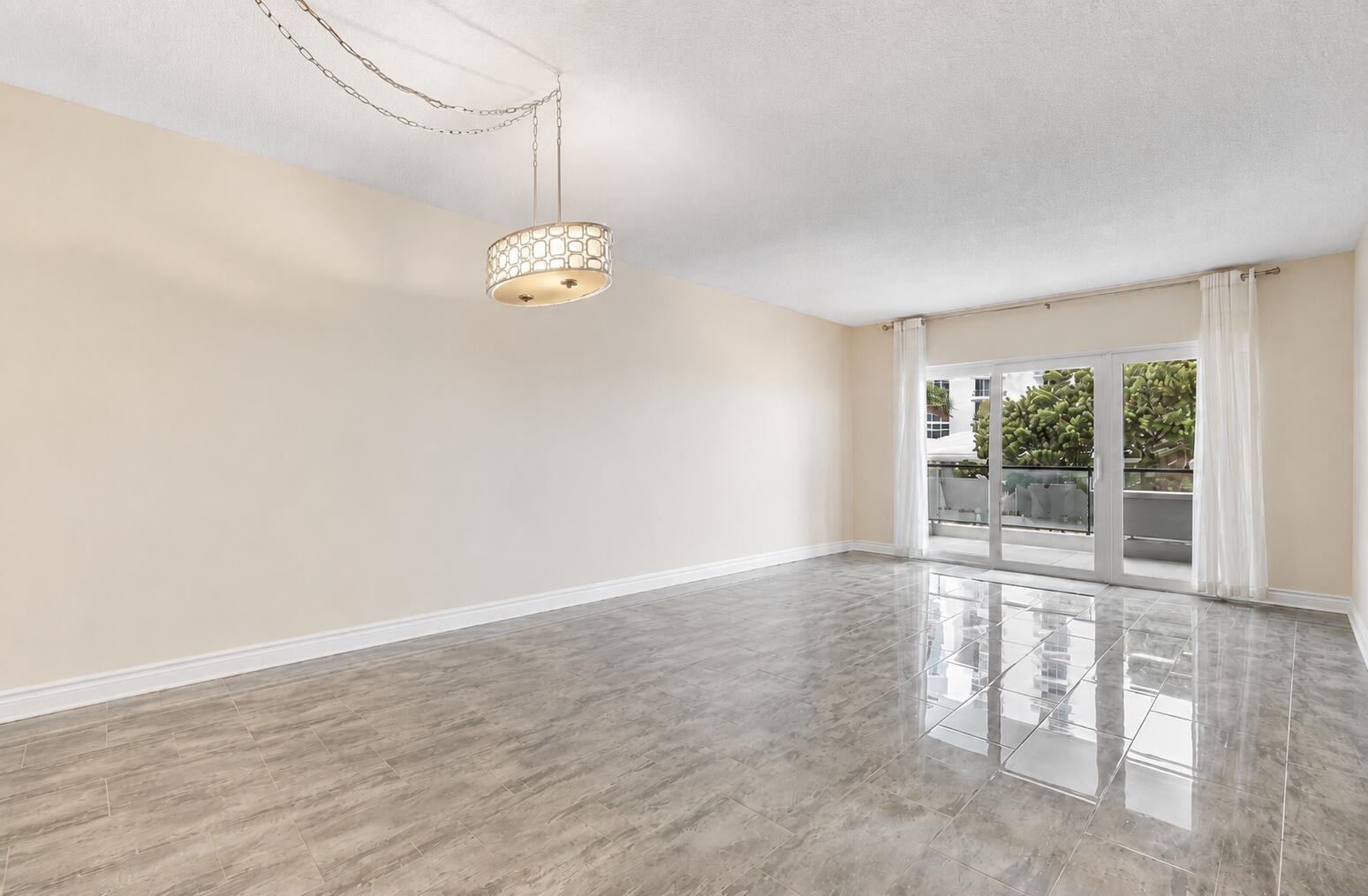 1500 S Ocean Boulevard 207 Property Photo 9