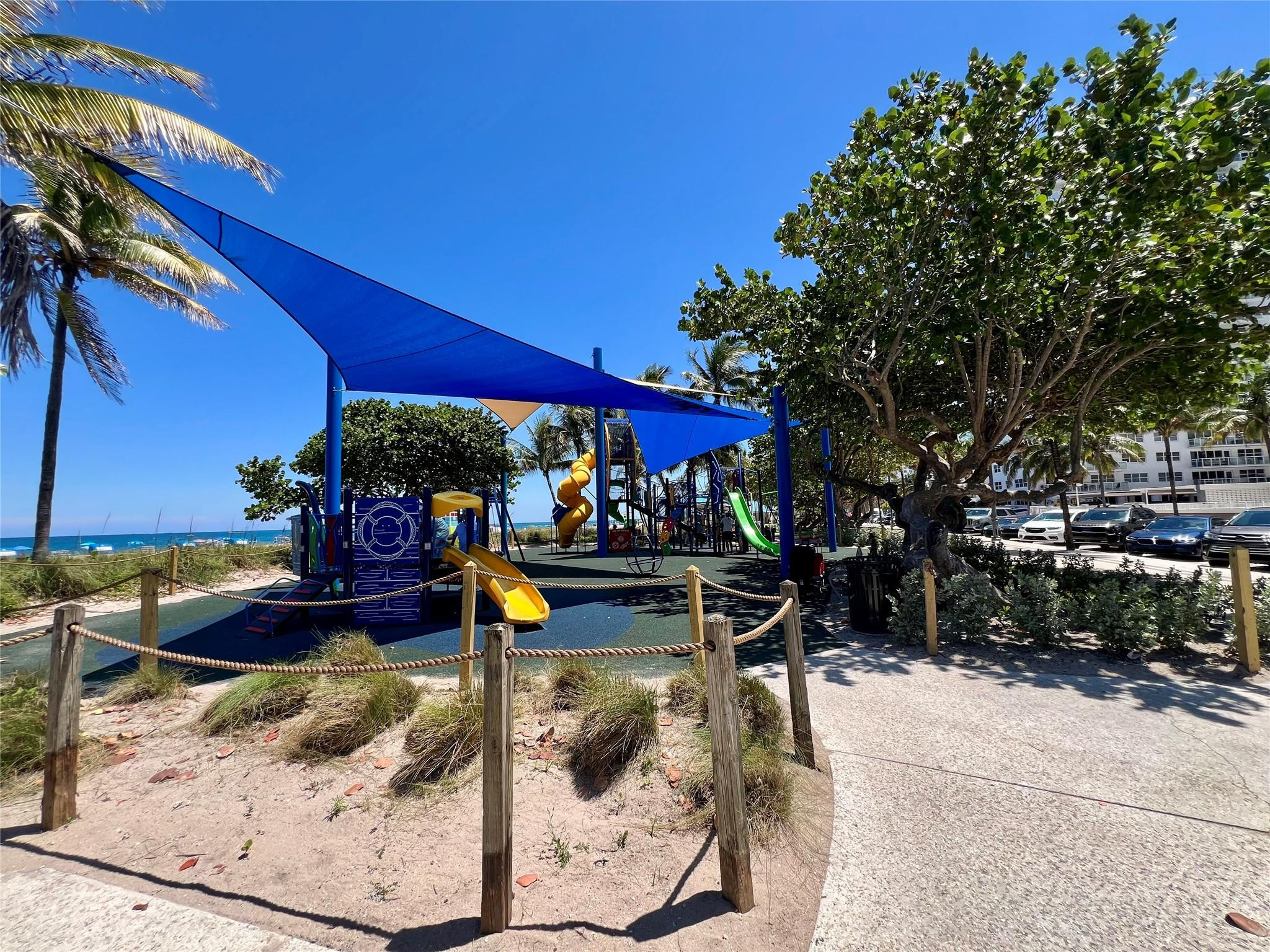 133 N Pompano Beach Boulevard 1506 Property Photo 26
