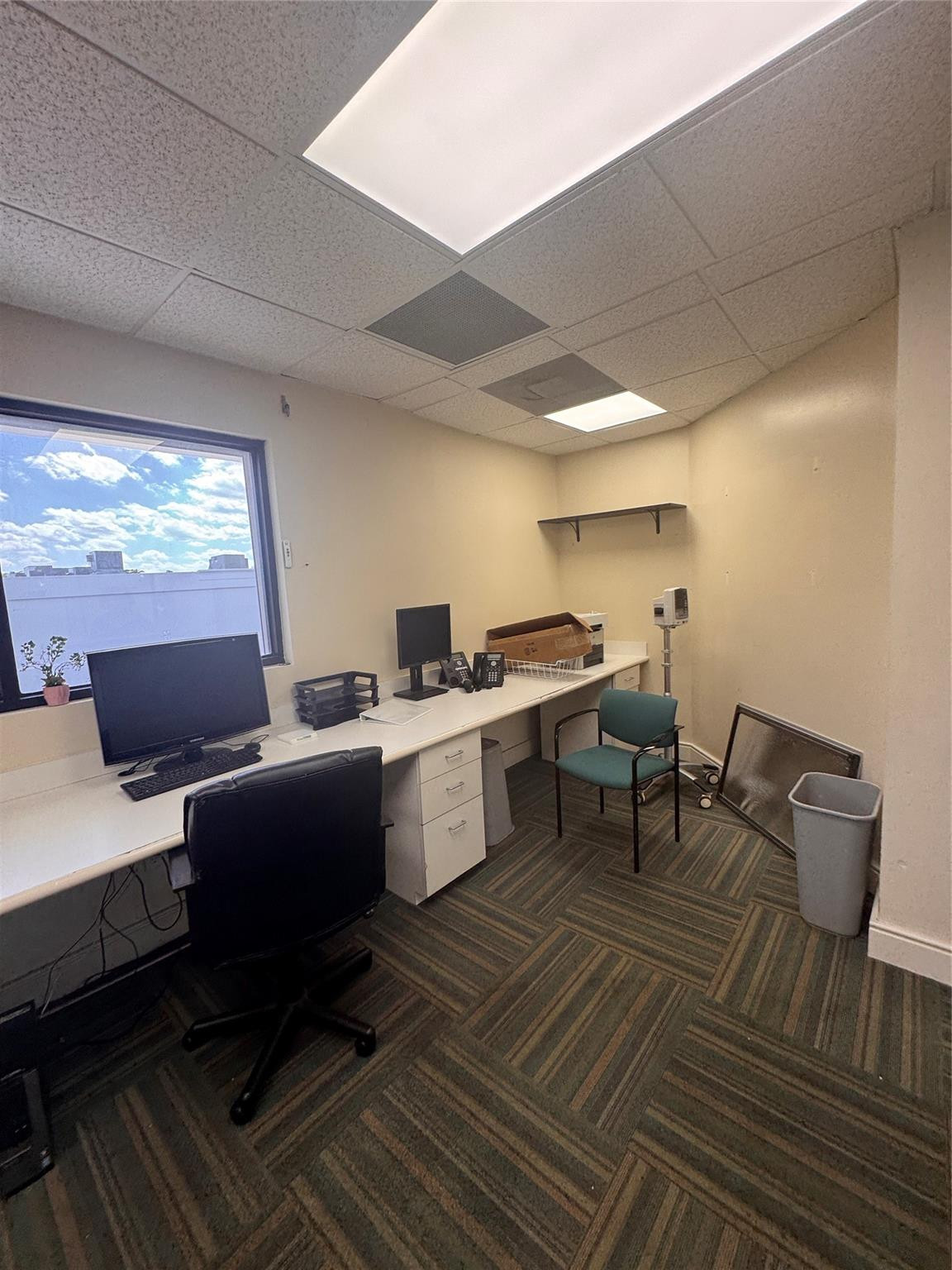 6000 N Federal Highway Property Photo 10