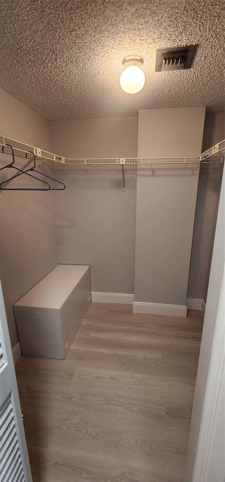 3503 Oaks Way 513 Property Photo 23