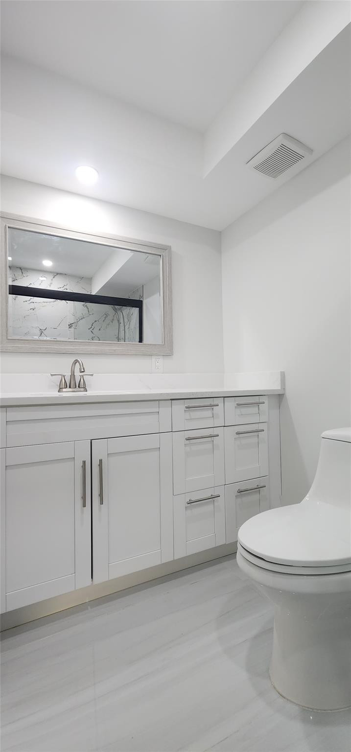 343 Normandy H 343 Property Photo 13