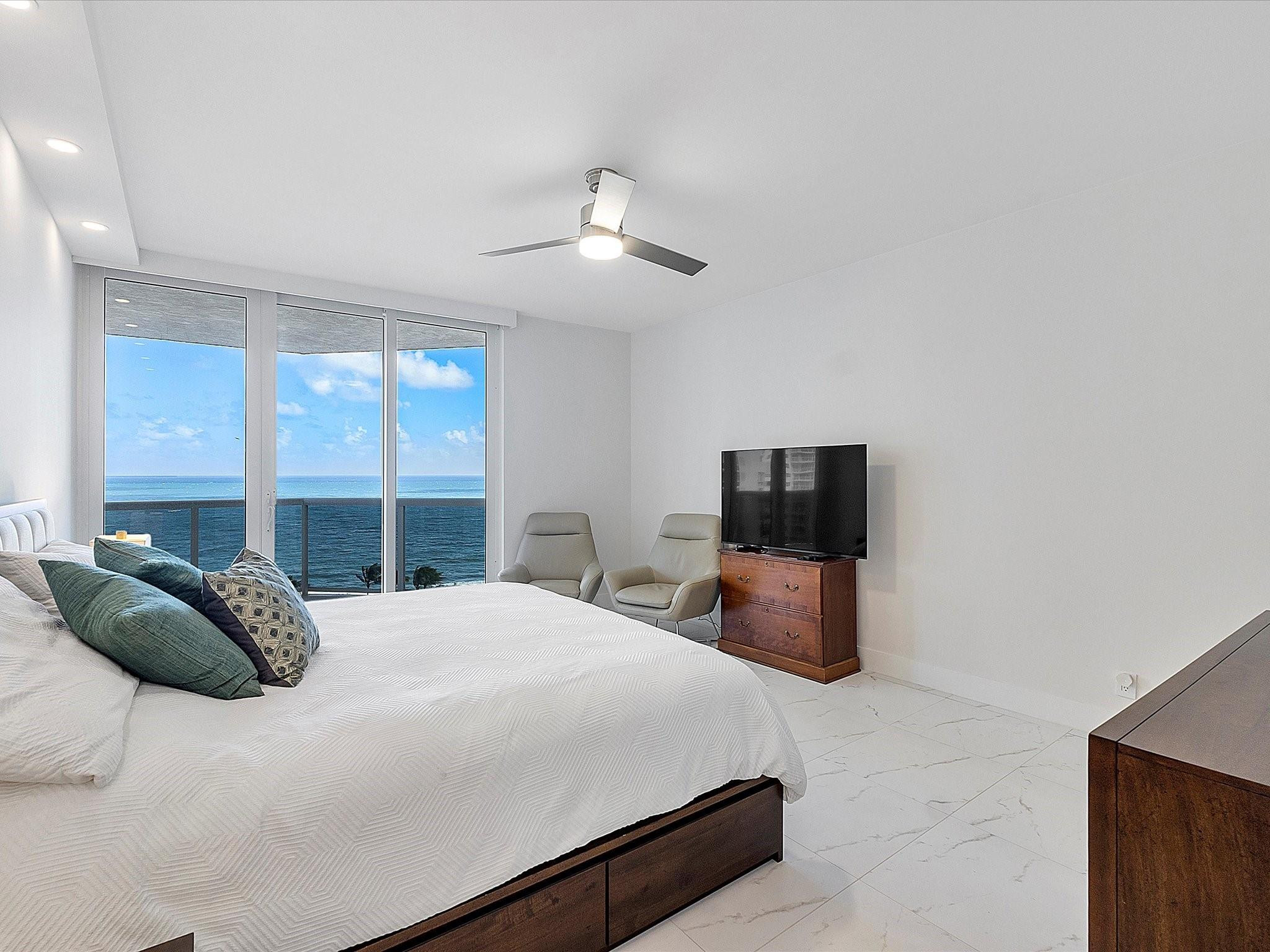 3100 N Ocean Boulevard 1202 Property Photo 11