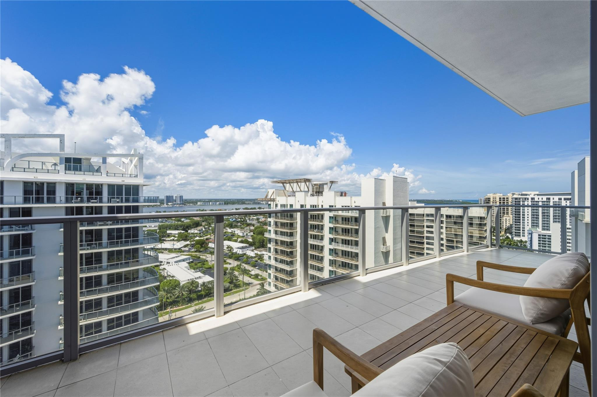 3100 N Ocean Drive Hph6 Property Photo 25