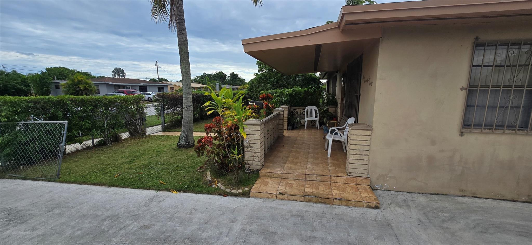 17230 Nw 10th Court Property Photo 16