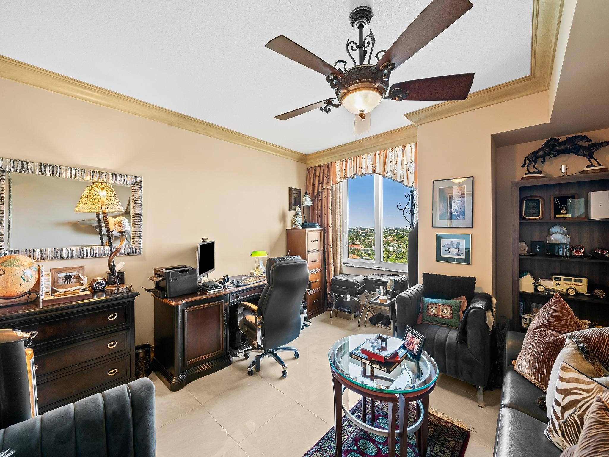 3055 Harbor Drive 1402 Property Photo 31