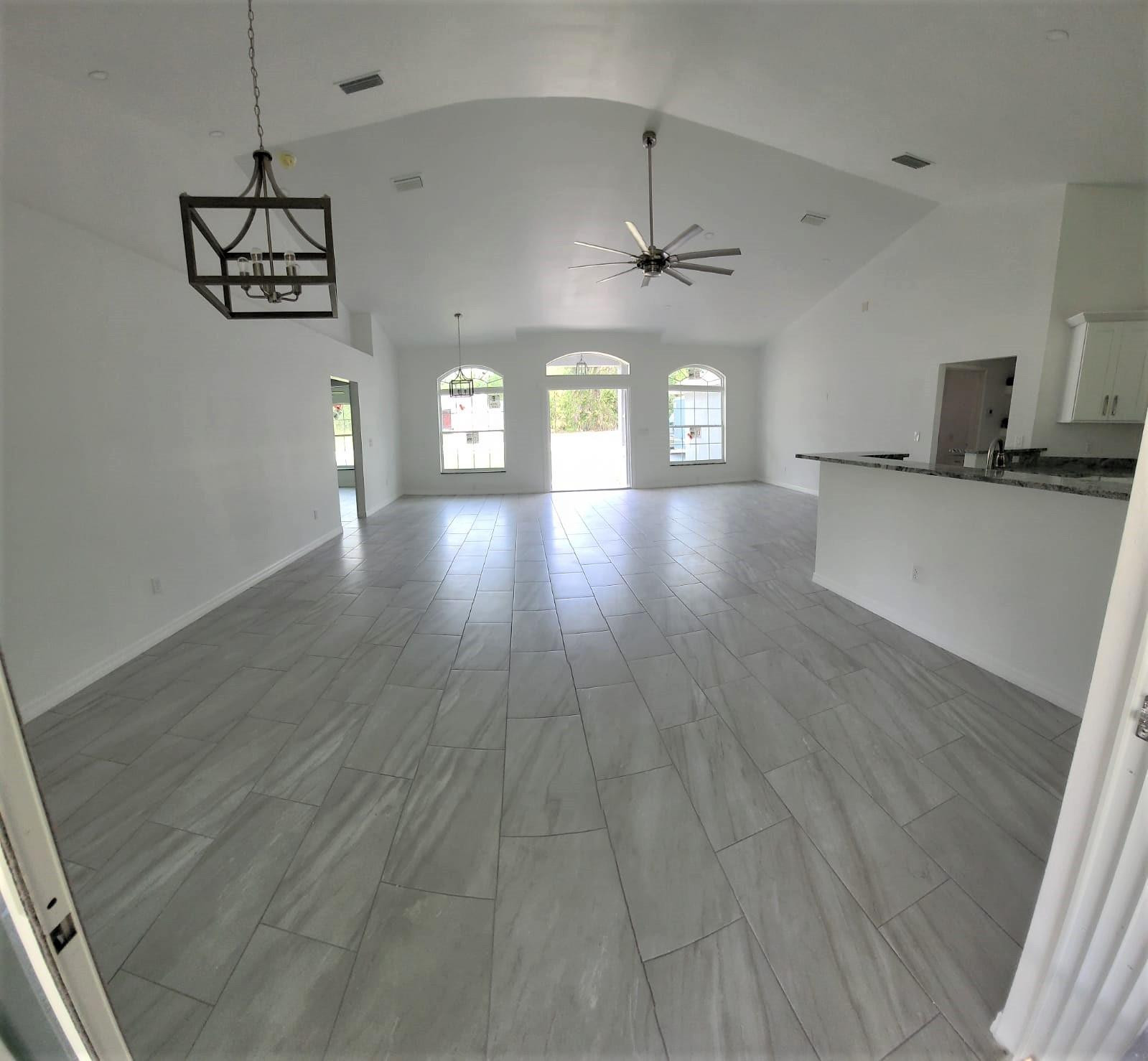 14429 36th Avenue Property Photo 4