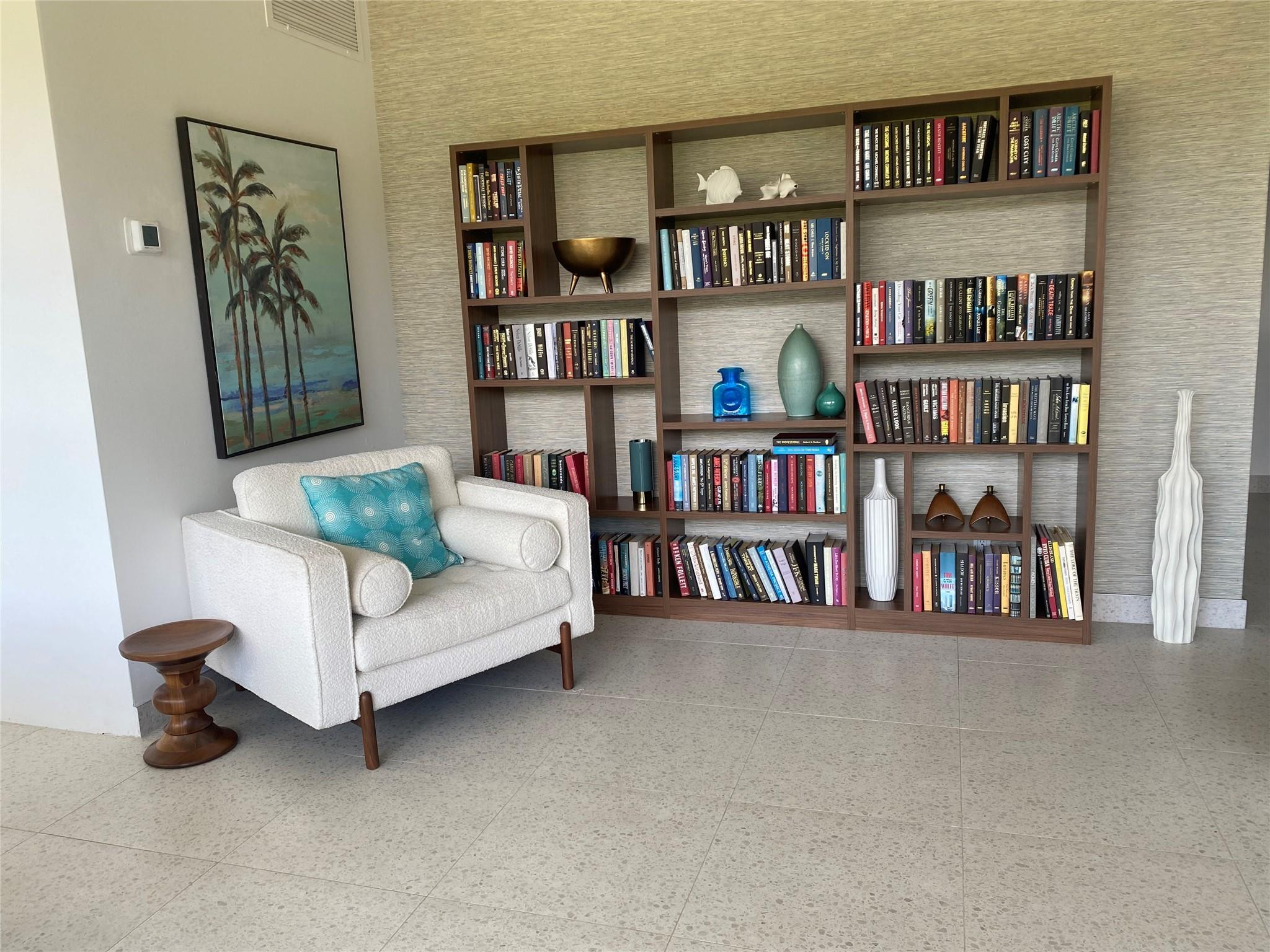 2840 N Ocean Boulevard 308 Property Photo 16