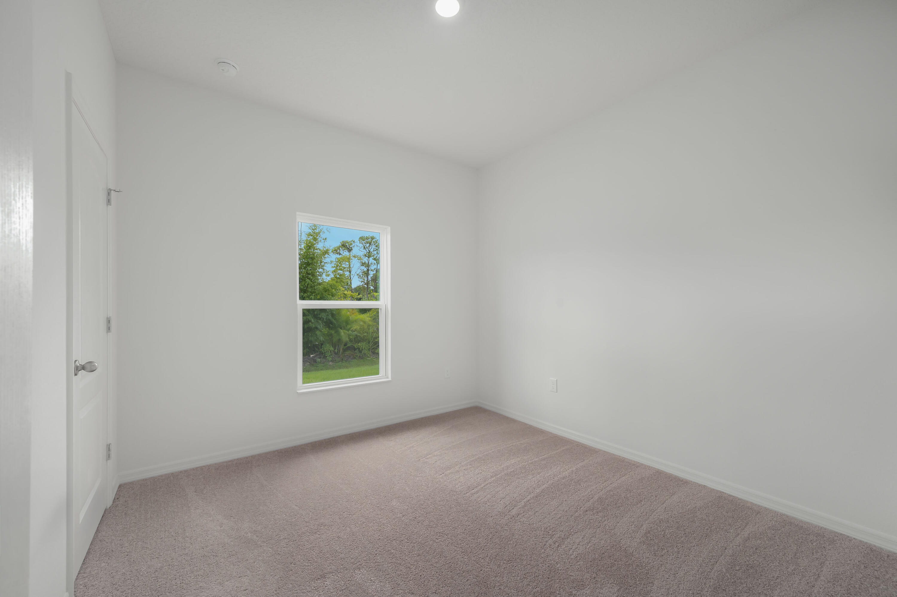 8025 100th Court Property Photo 22