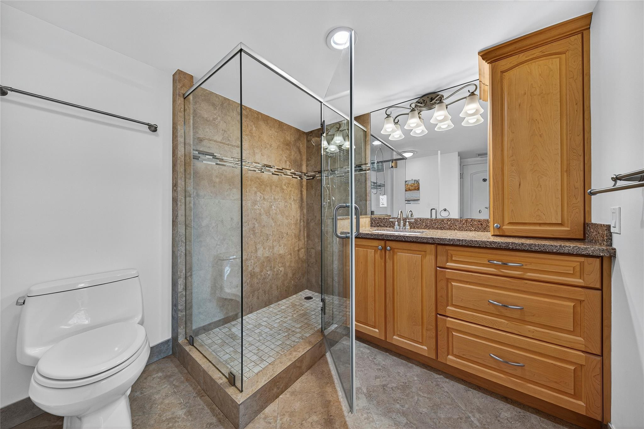 2100 S Ocean Drive 11-l Property Photo 14