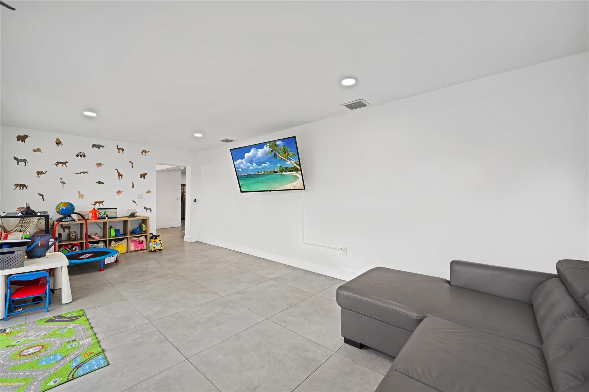 300 Sw 65th Way Property Photo 15