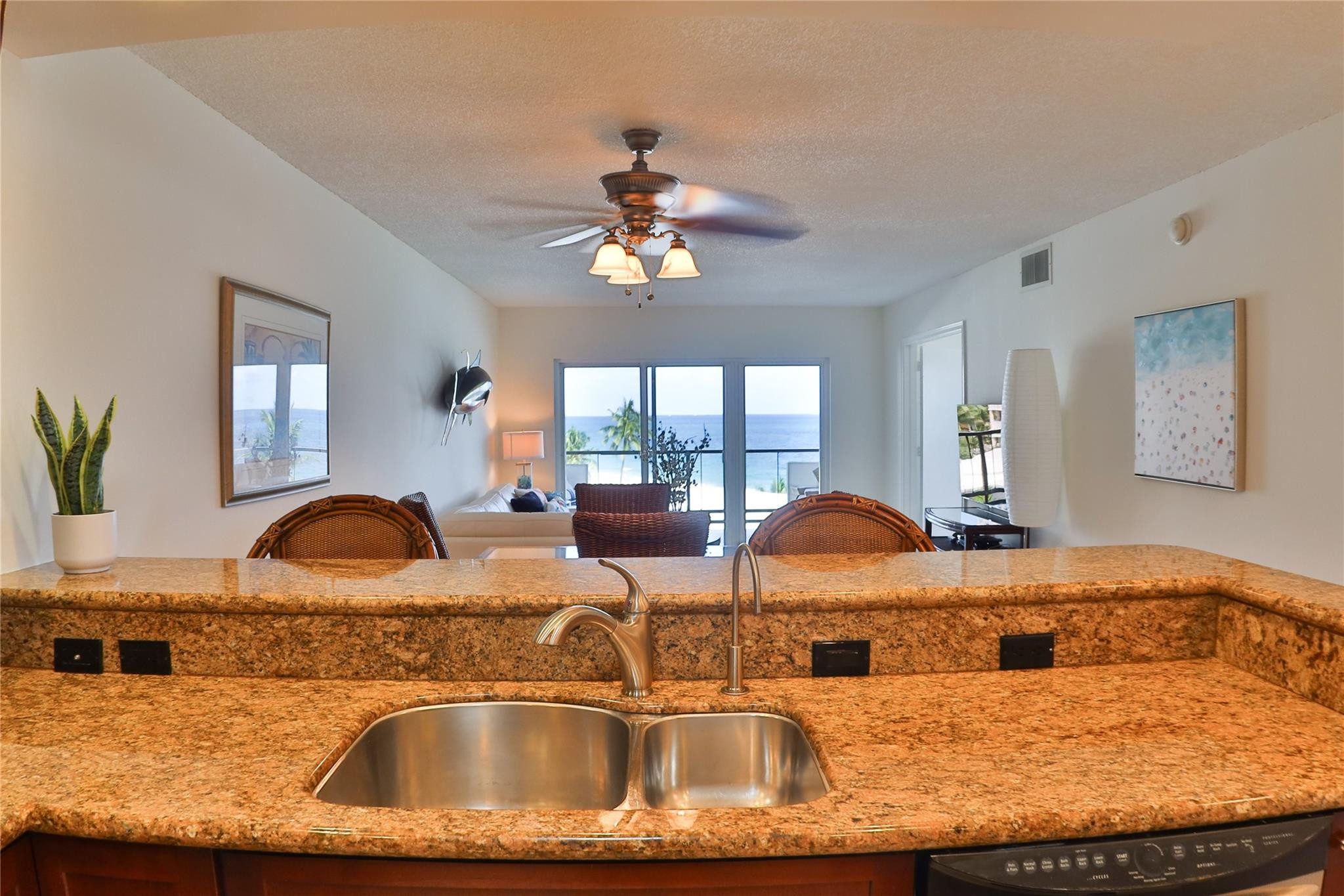 1500 S Ocean Boulevard 603 Property Photo 14