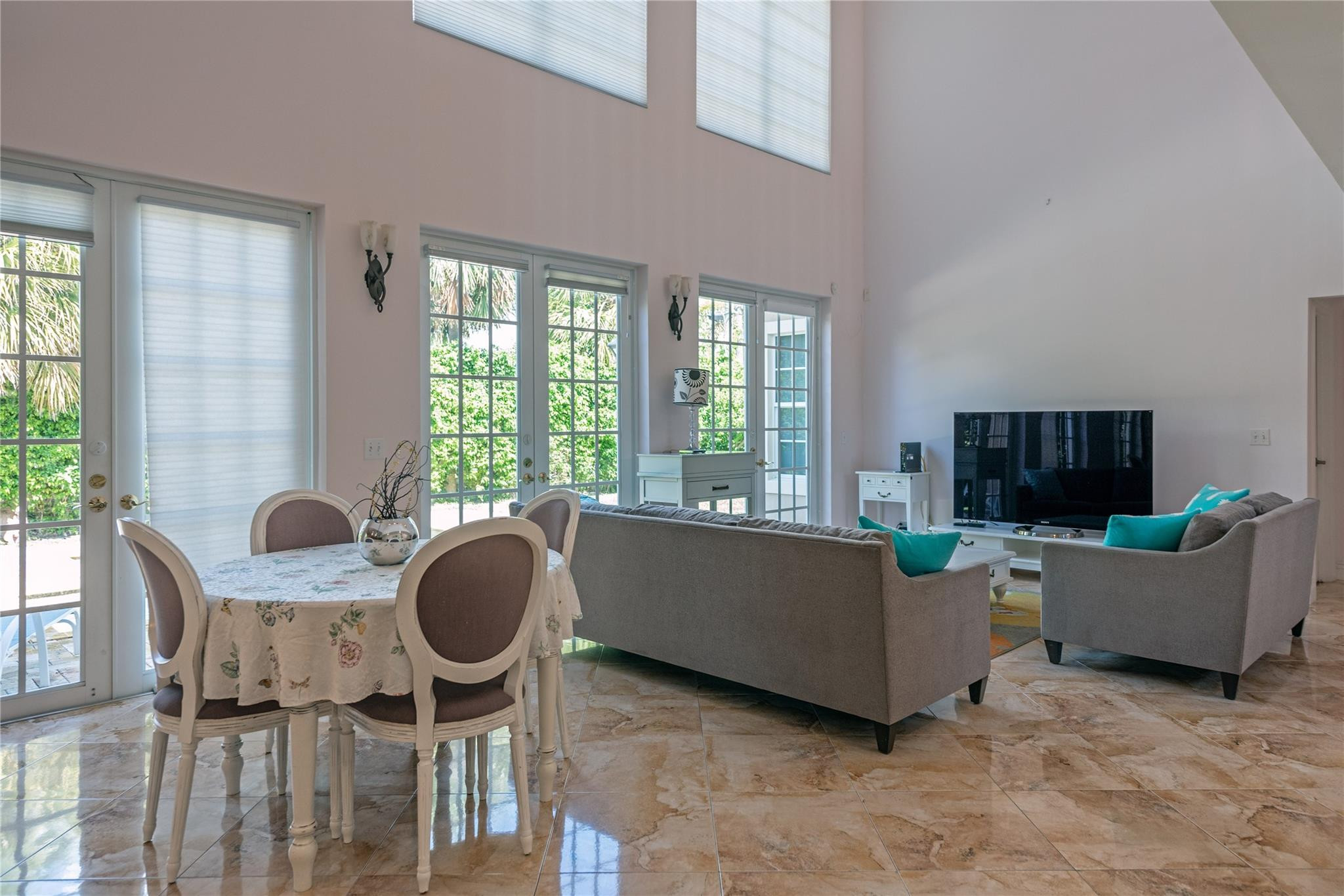 2999 Banyan Road Property Photo 10
