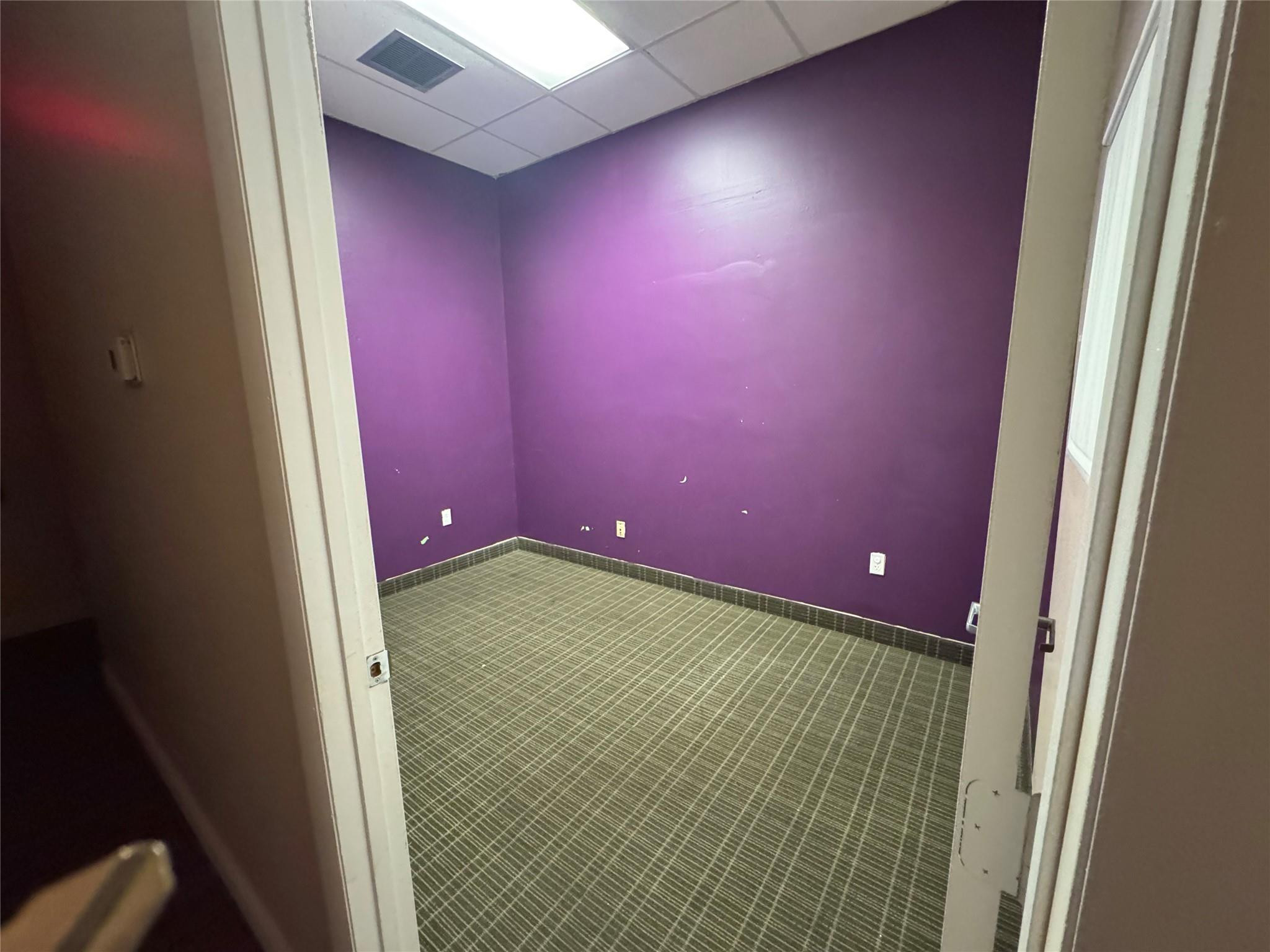 1431 N Palm Avenue Property Photo 5