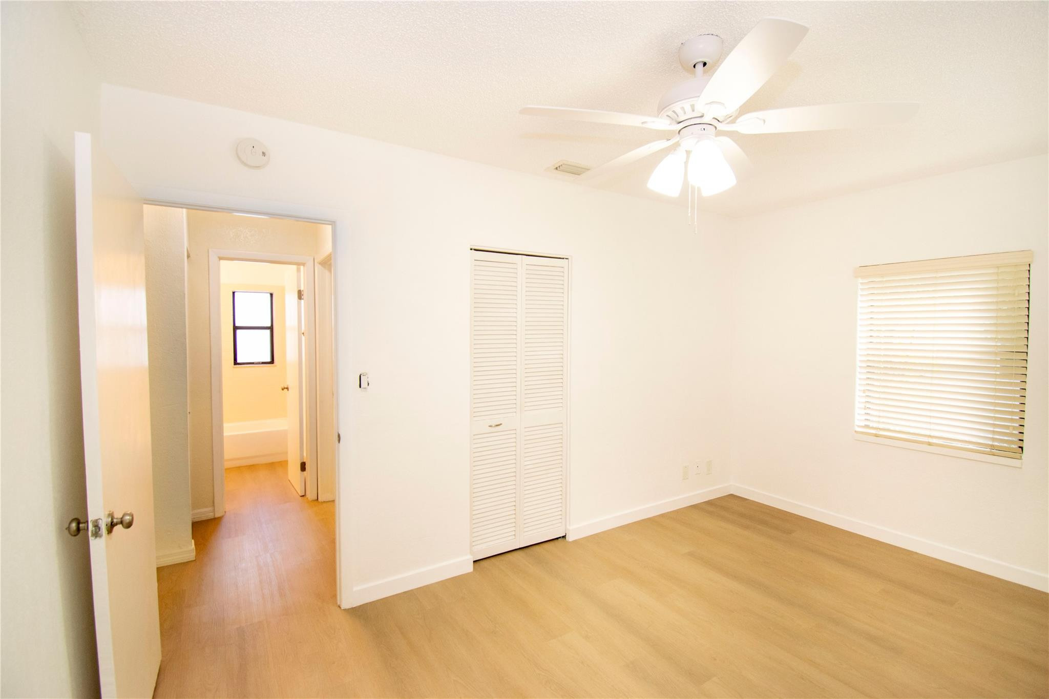 2547 Roosevelt Street Property Photo 8