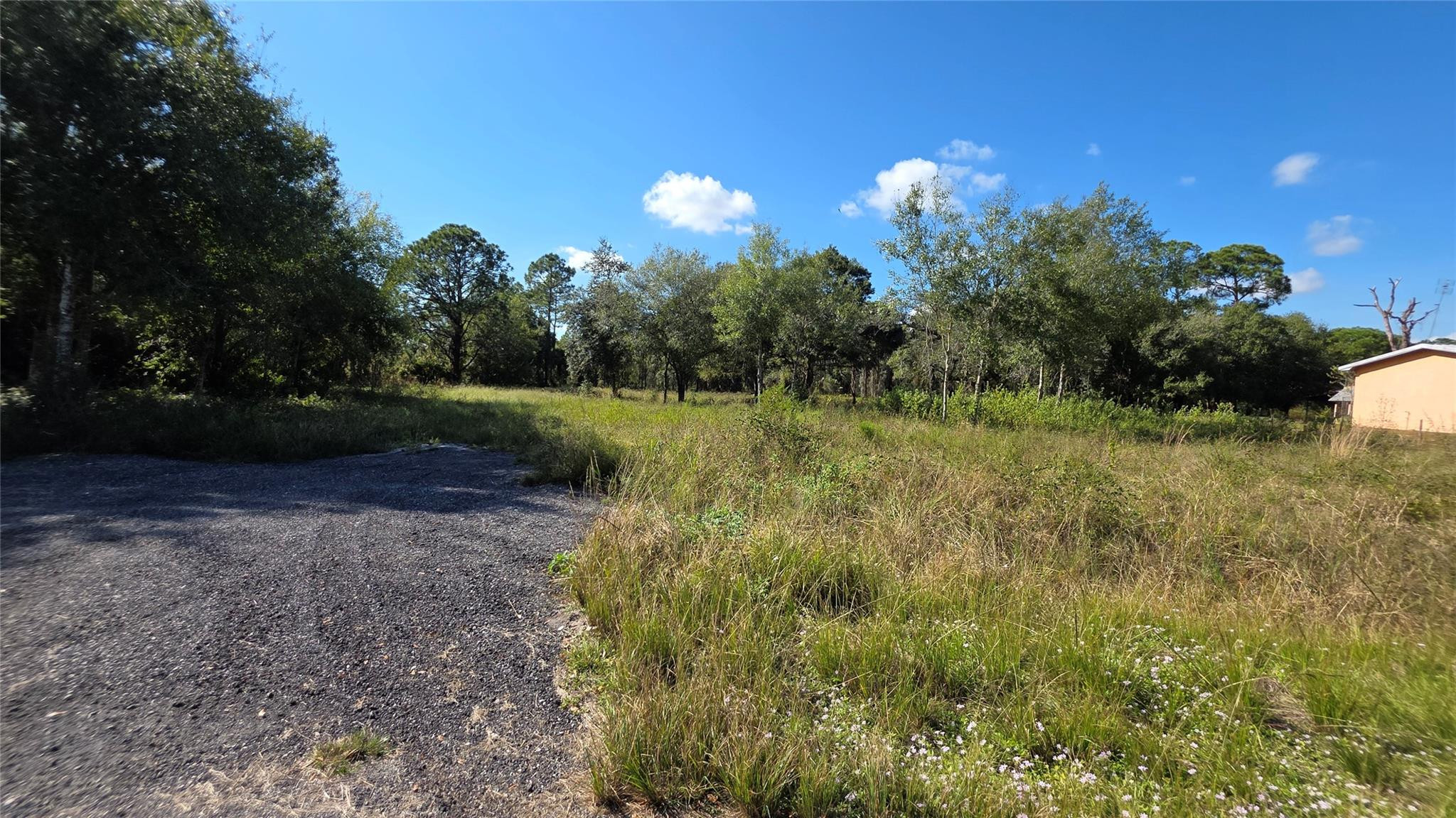 340 N Jinete Street Property Photo 11