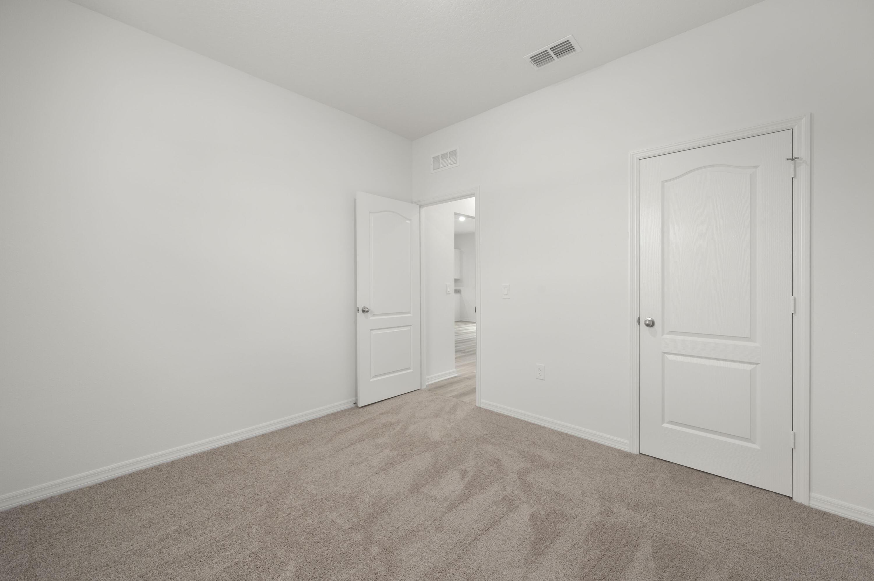 1431 Sw Becker Road Property Photo 10
