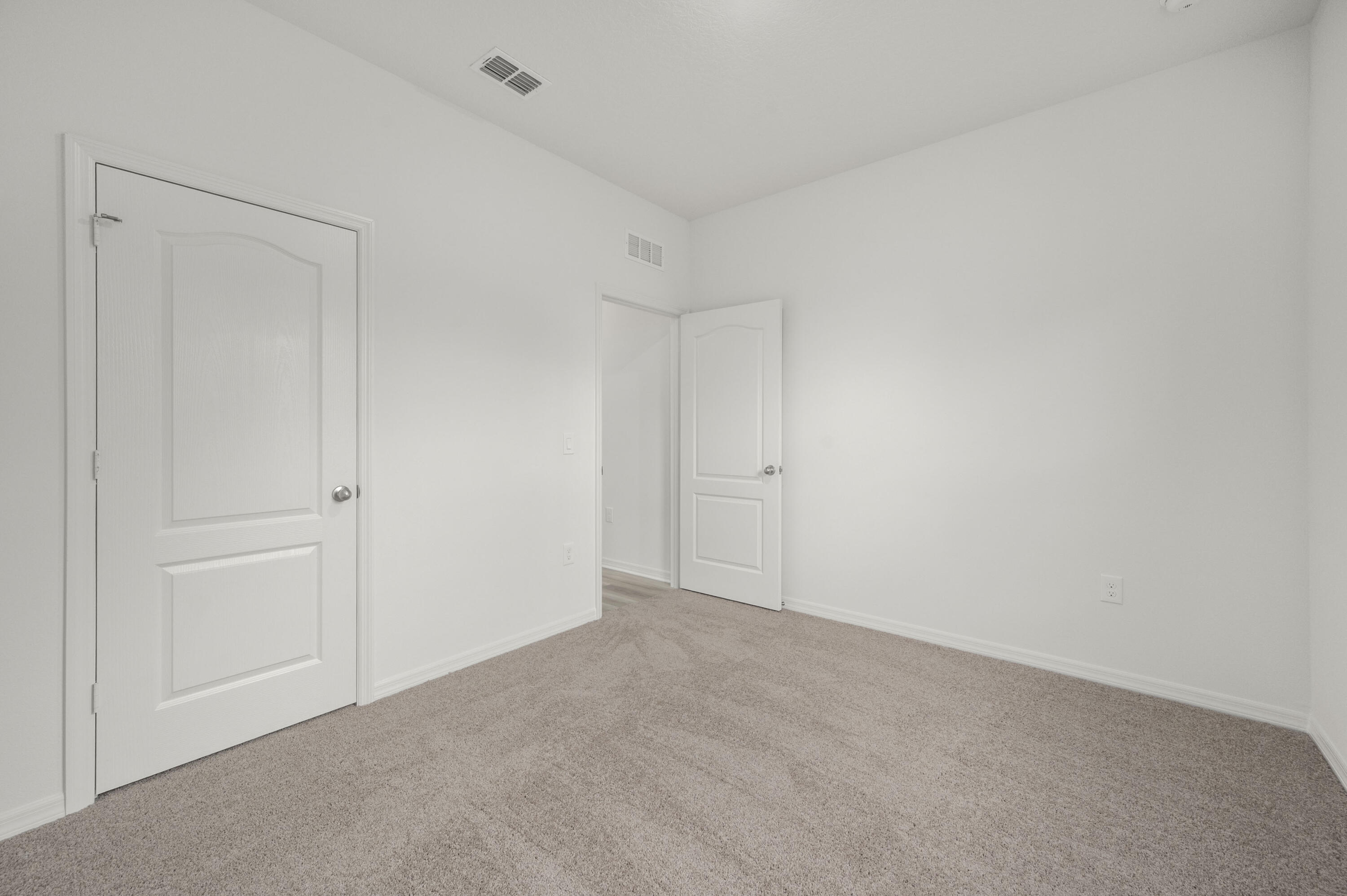 1431 Sw Becker Road Property Photo 13