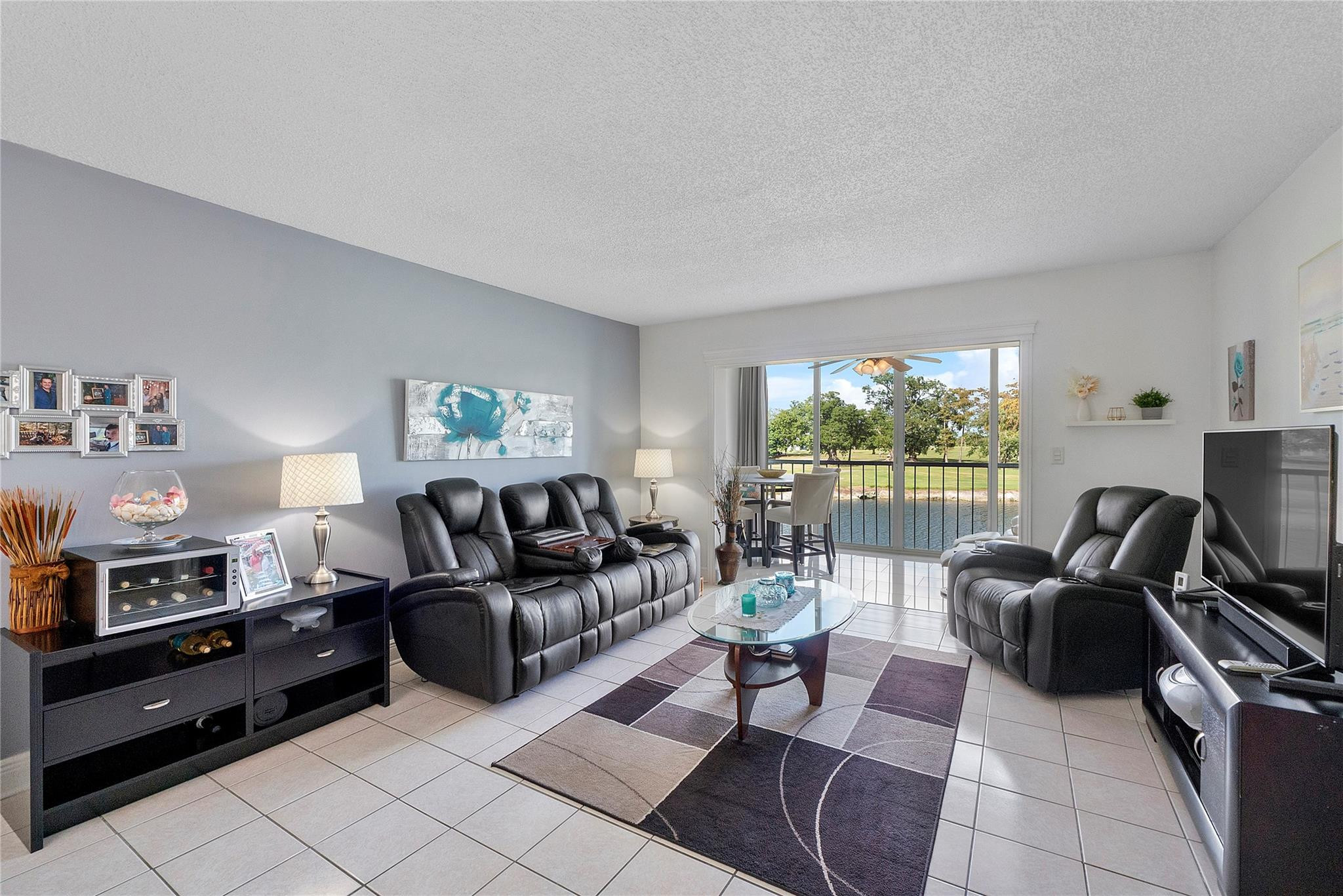 7807 Golf Circle Drive 211 Property Photo 4