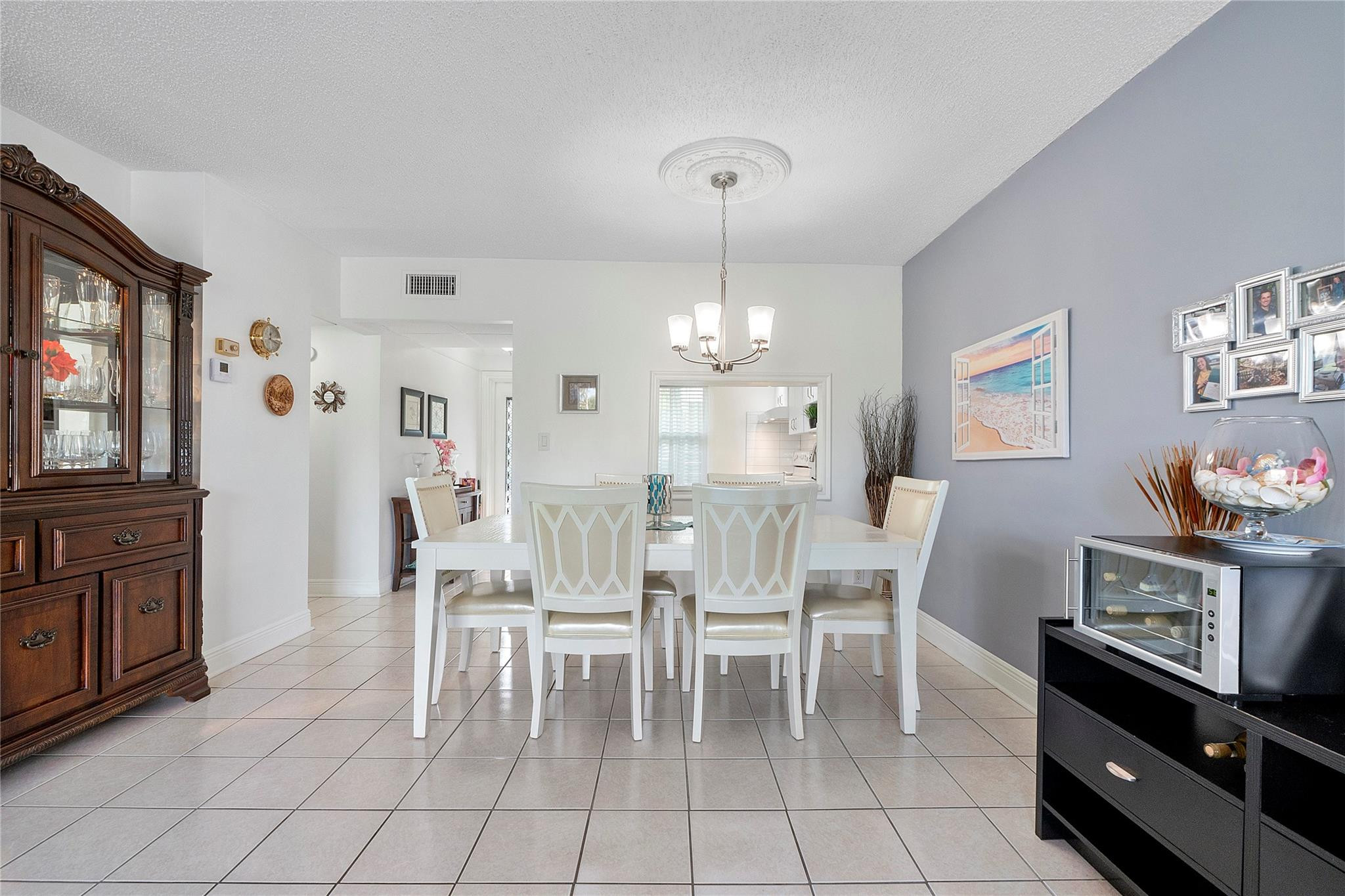 7807 Golf Circle Drive 211 Property Photo 12