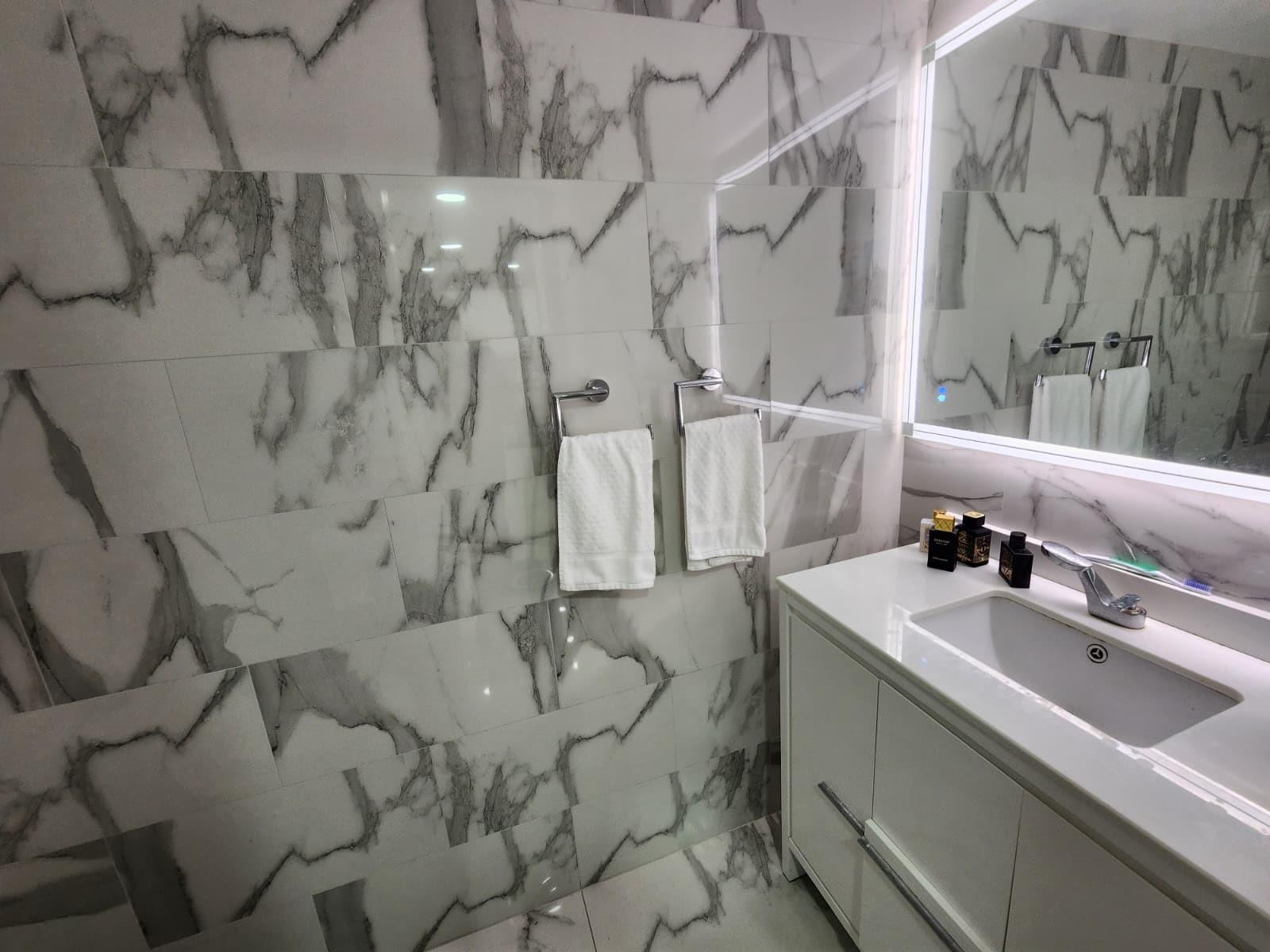 2500 Parkview Drive 403 Property Photo 12