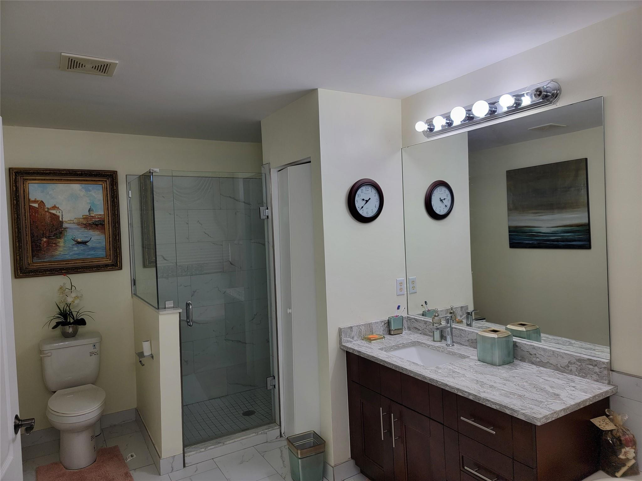 111 Berenger Walk Property Photo 10