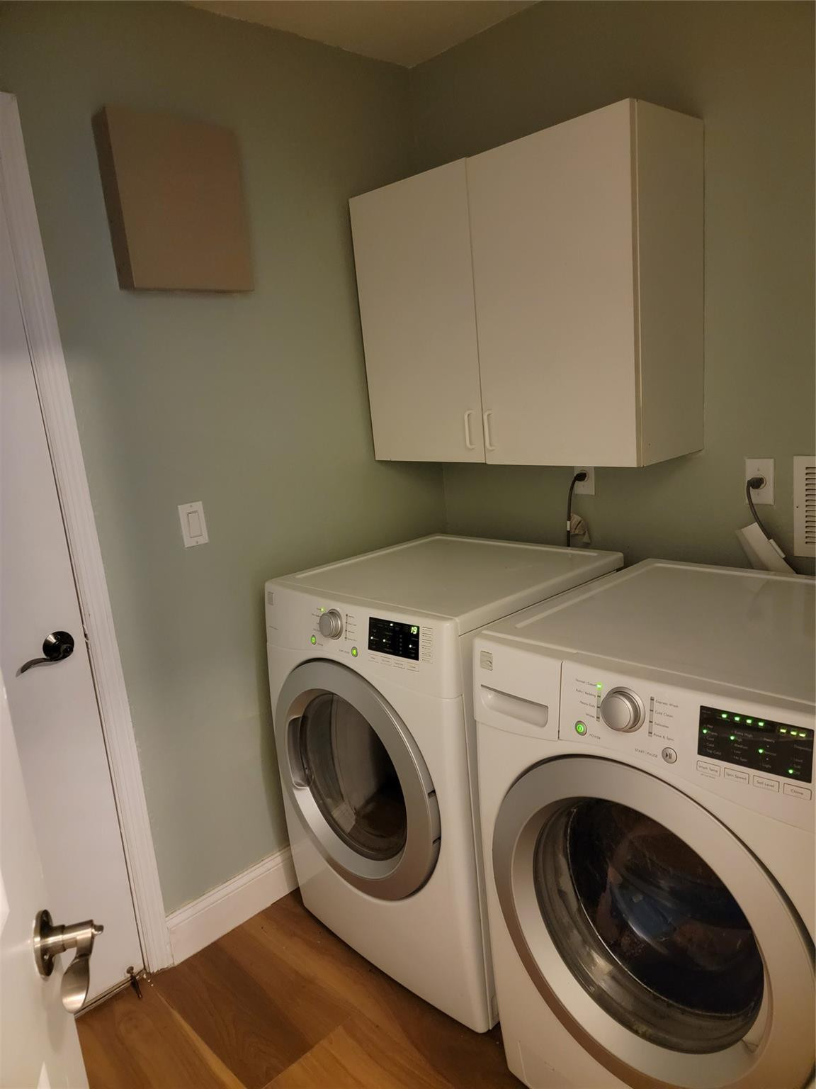 111 Berenger Walk Property Photo 14