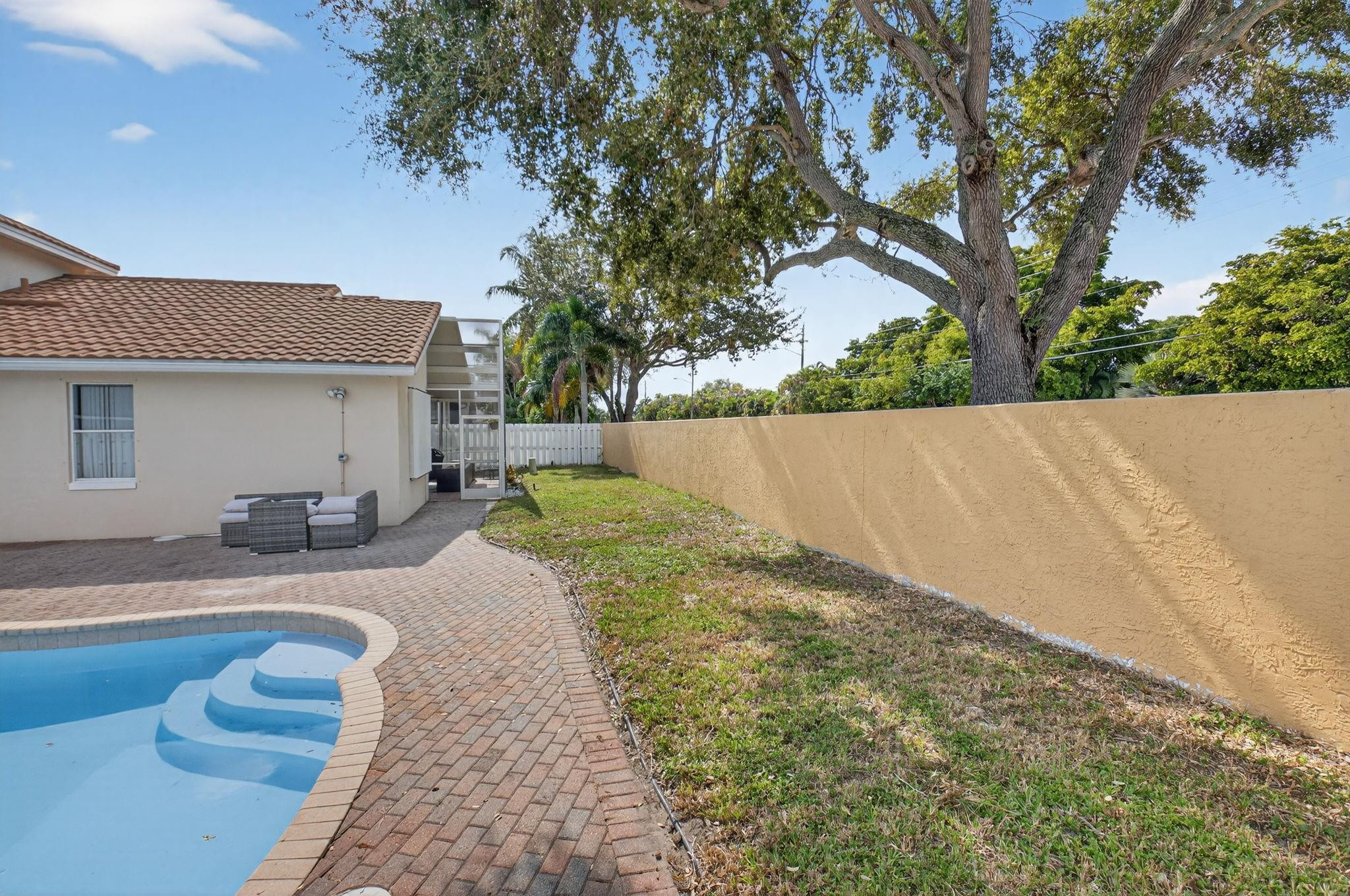 1023 Fairfax Circle Property Photo 38