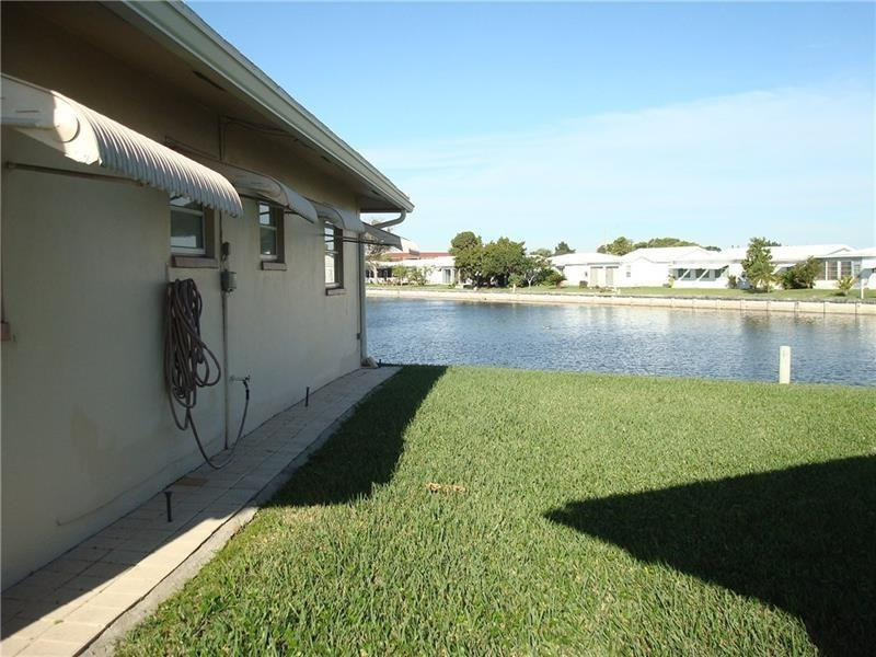5809 Nw 85th Avenue Property Photo 7