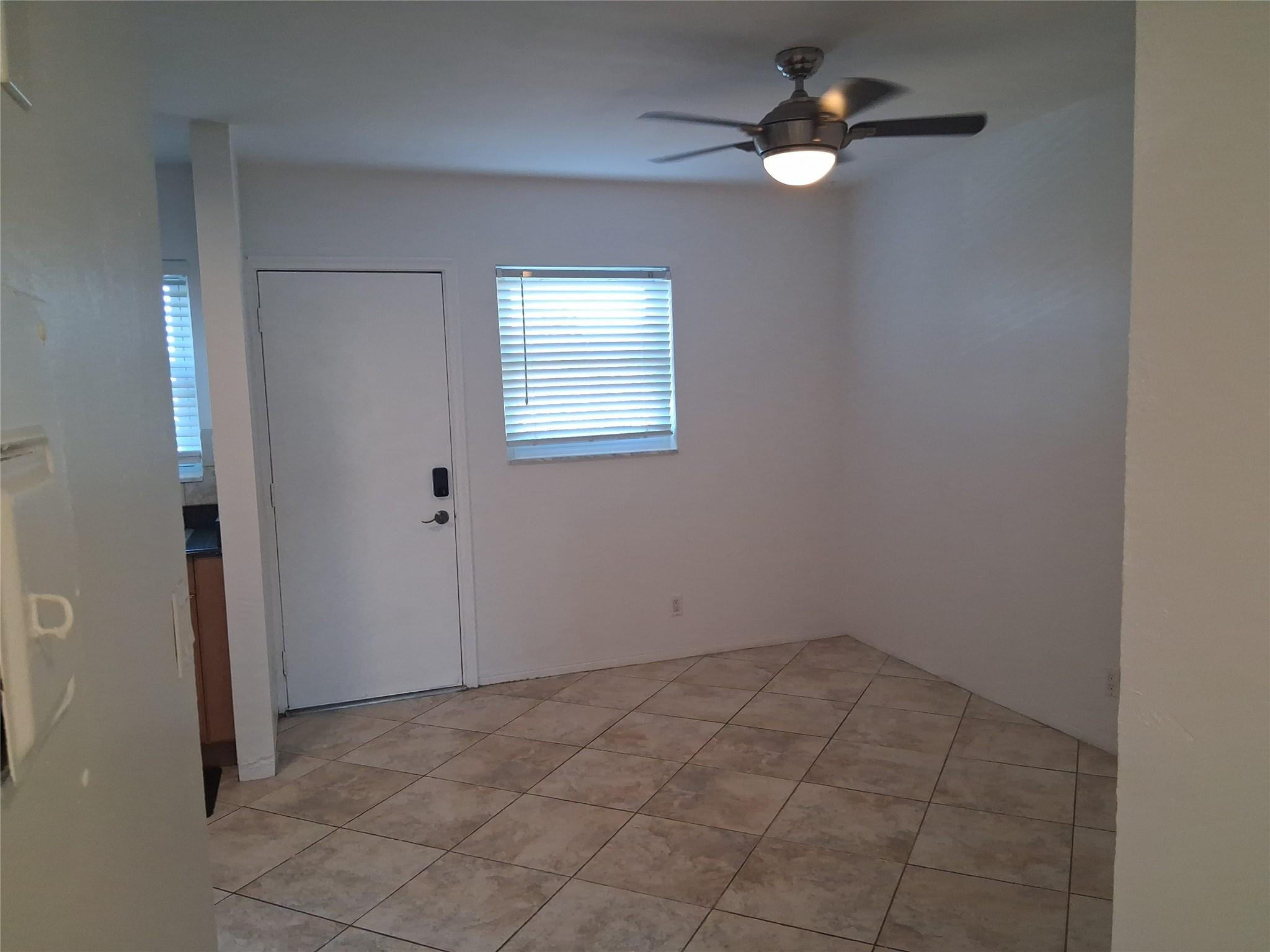 505 Ne 20 Avenue 217 Property Photo 6