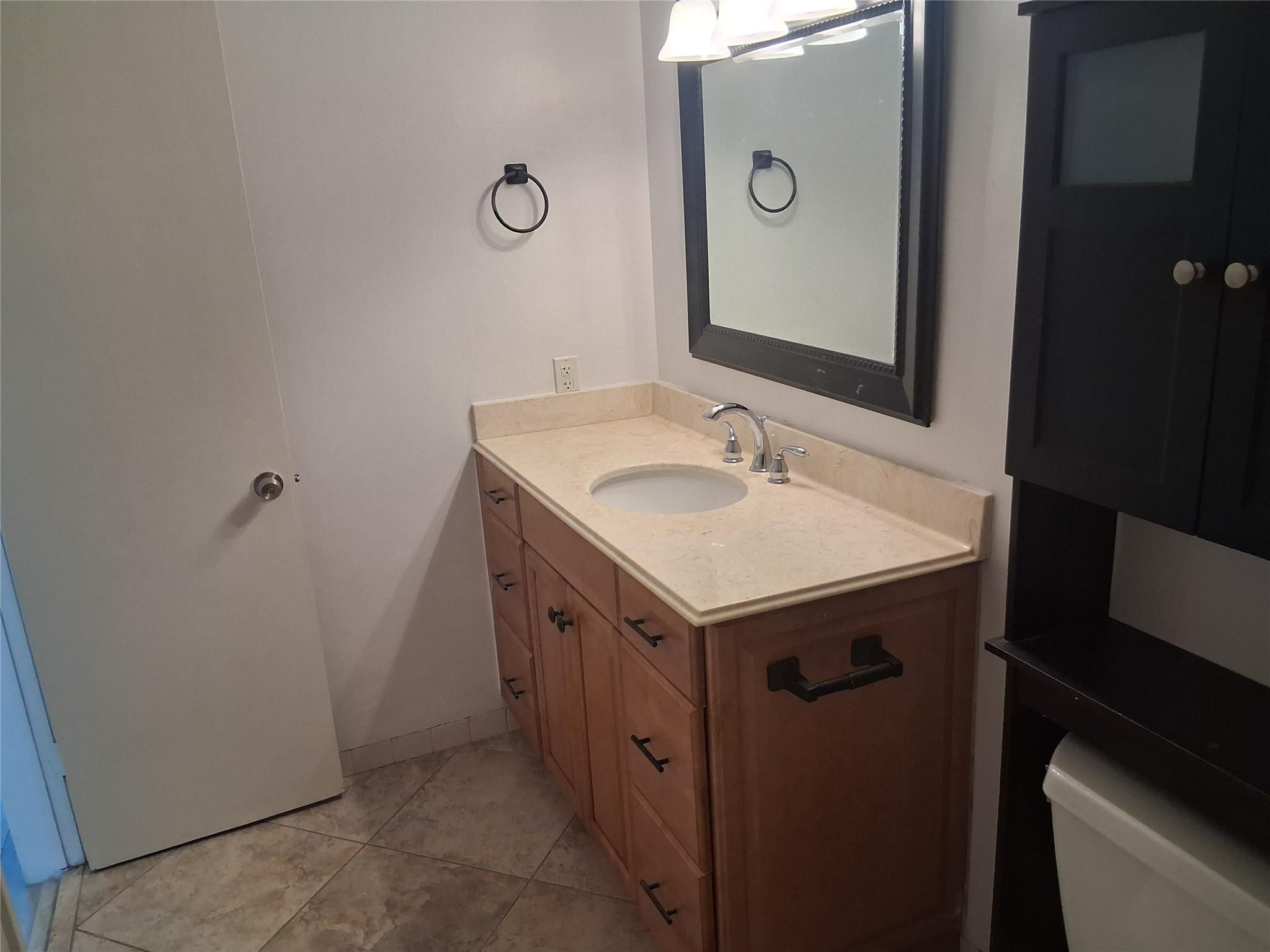 505 Ne 20 Avenue 217 Property Photo 15