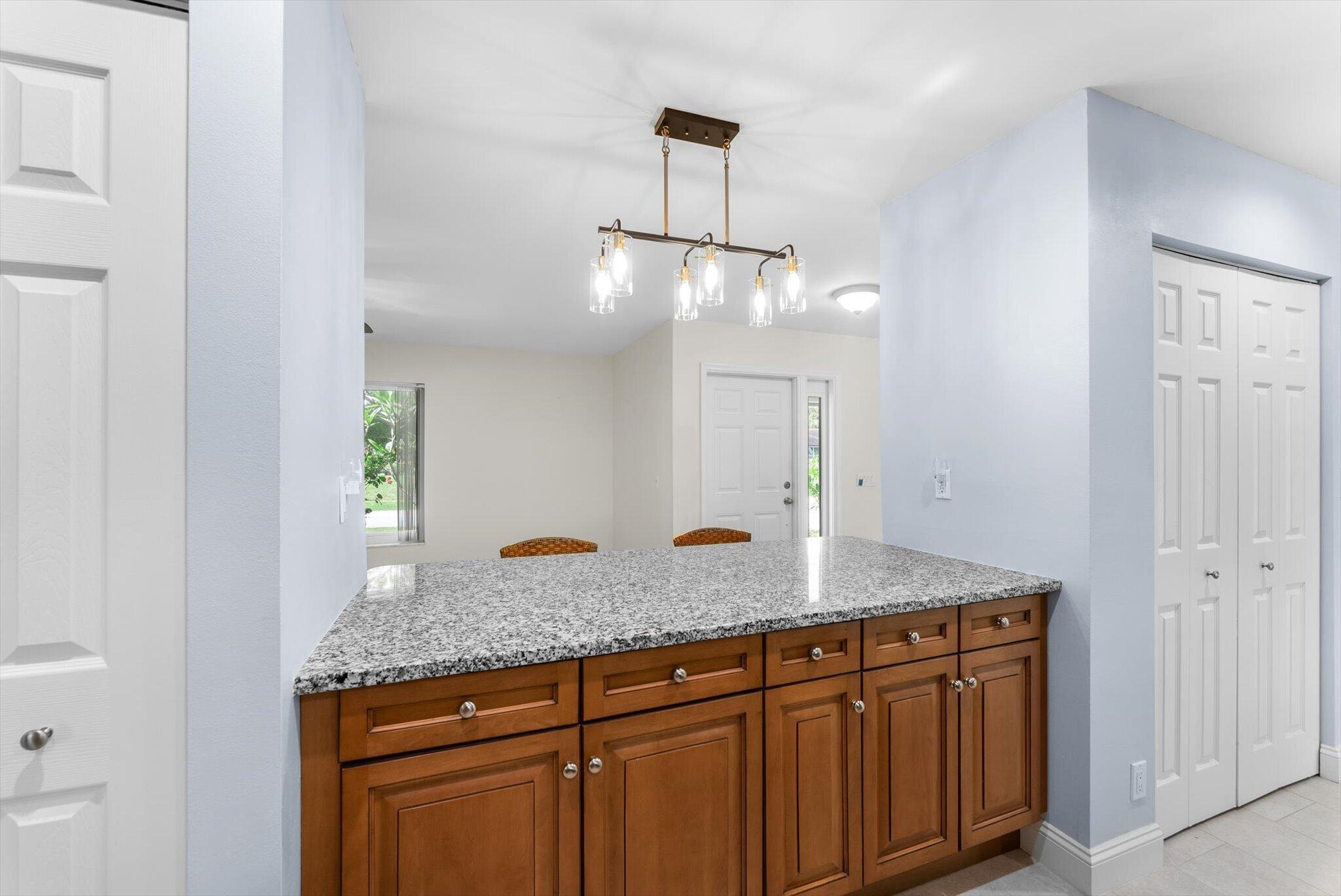 4811 Dorchester Mews Property Photo 19