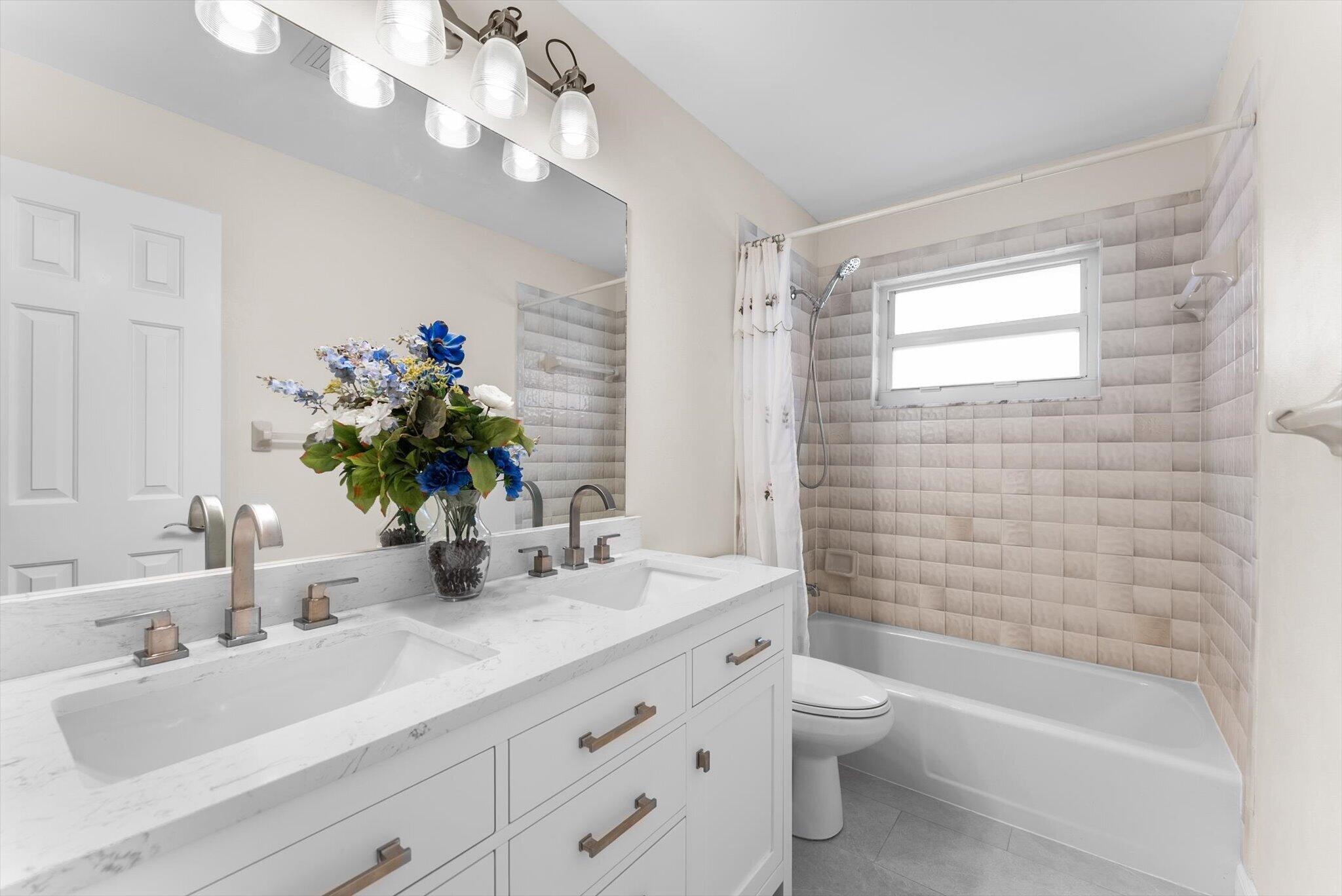 4811 Dorchester Mews Property Photo 31