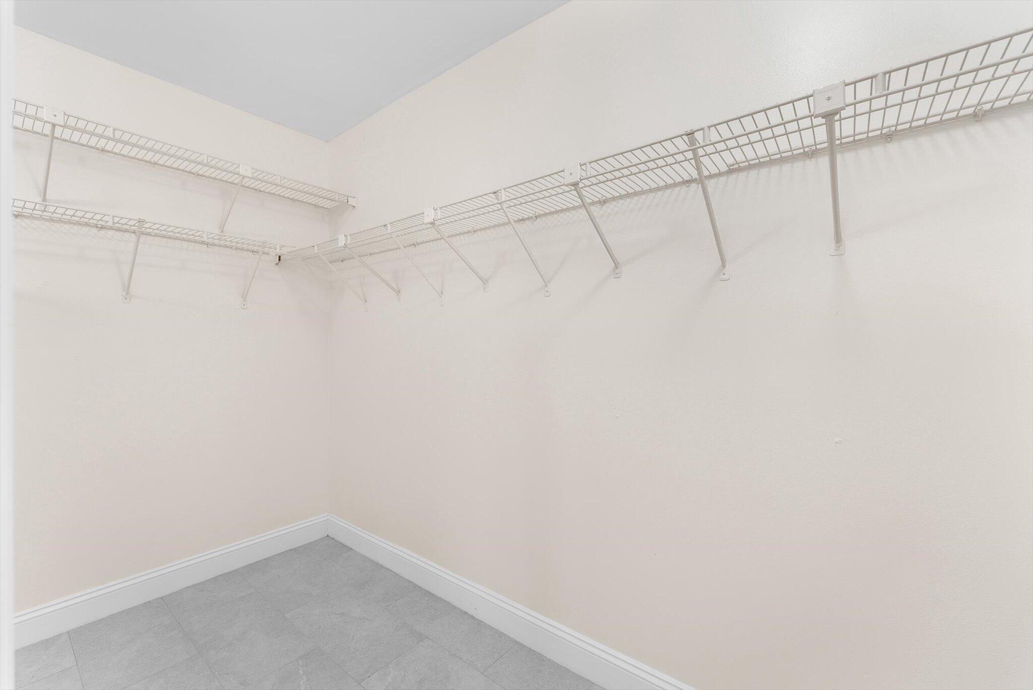 4811 Dorchester Mews Property Photo 38