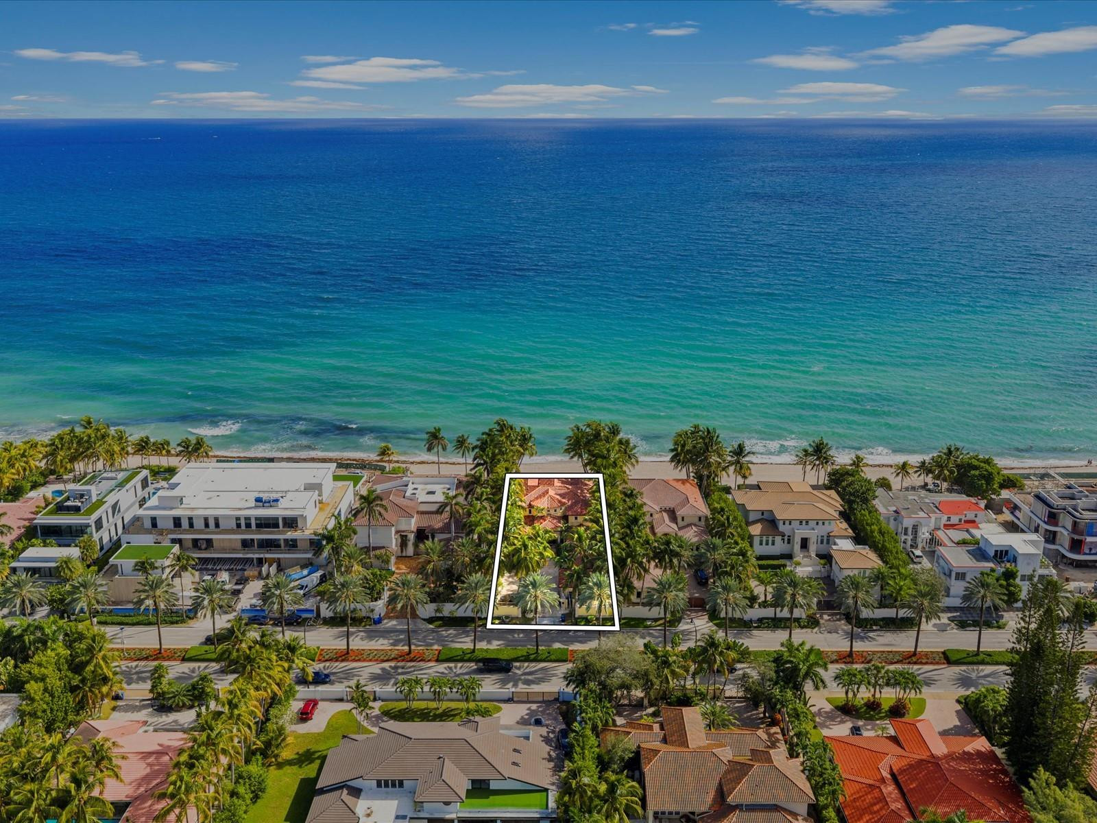 555 Ocean Boulevard Property Photo 2
