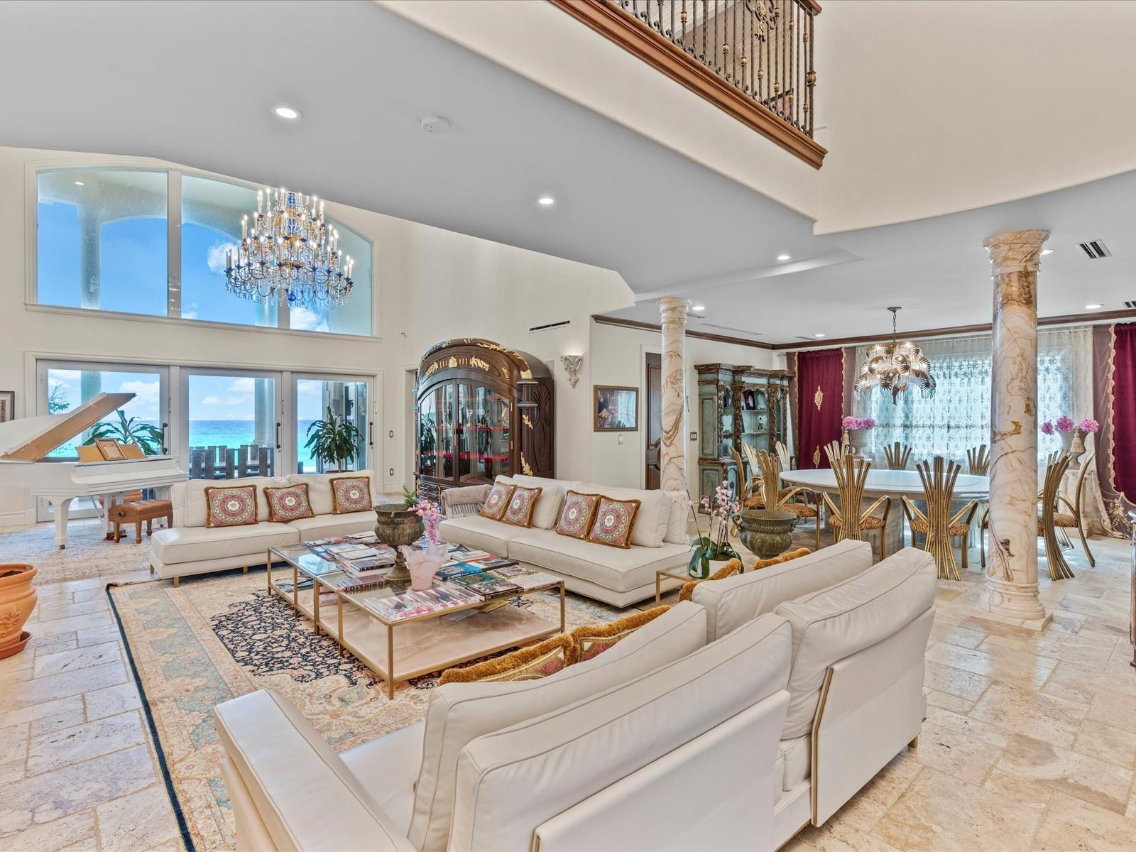 555 Ocean Boulevard Property Photo 4
