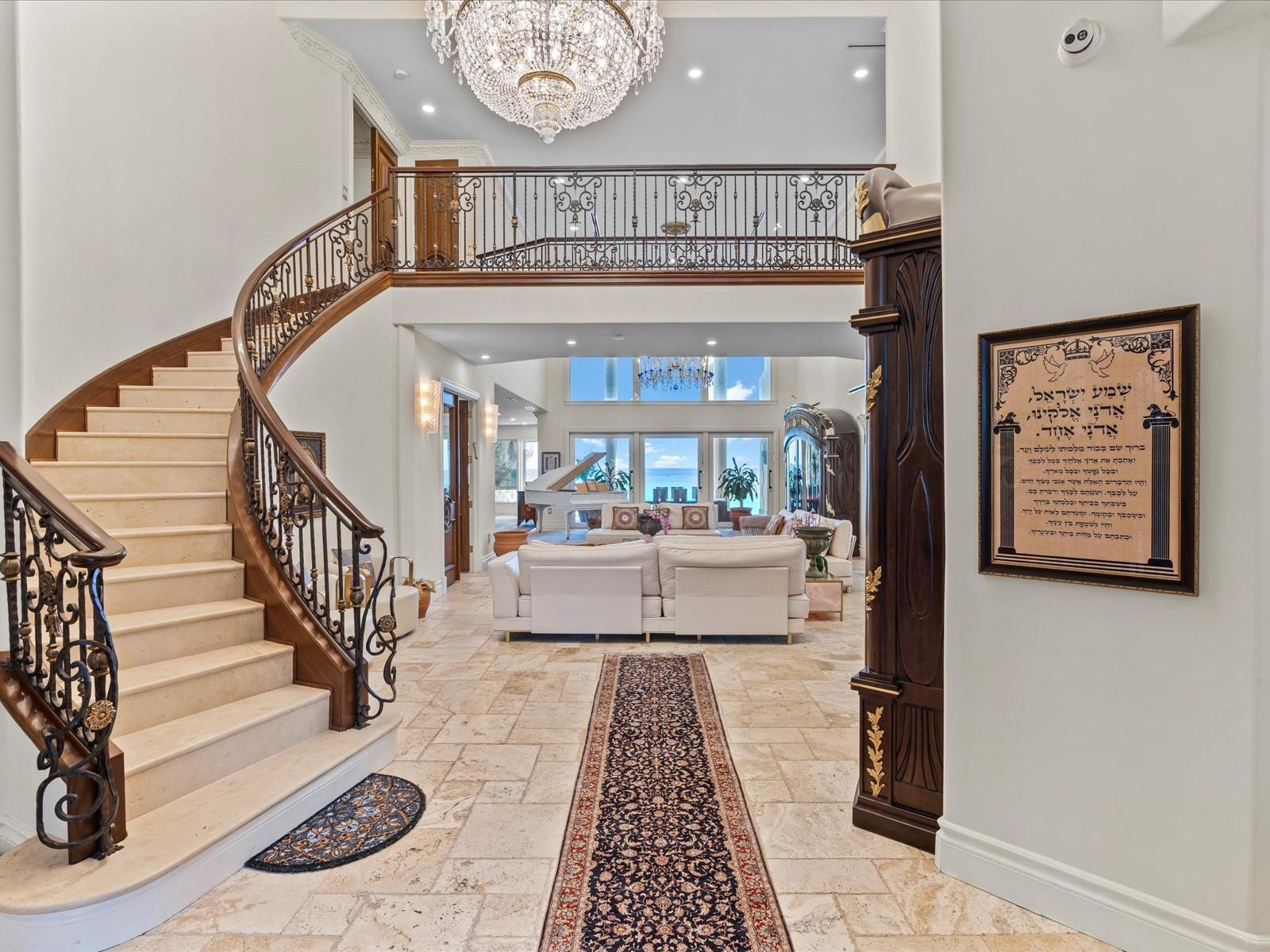 555 Ocean Boulevard Property Photo 14