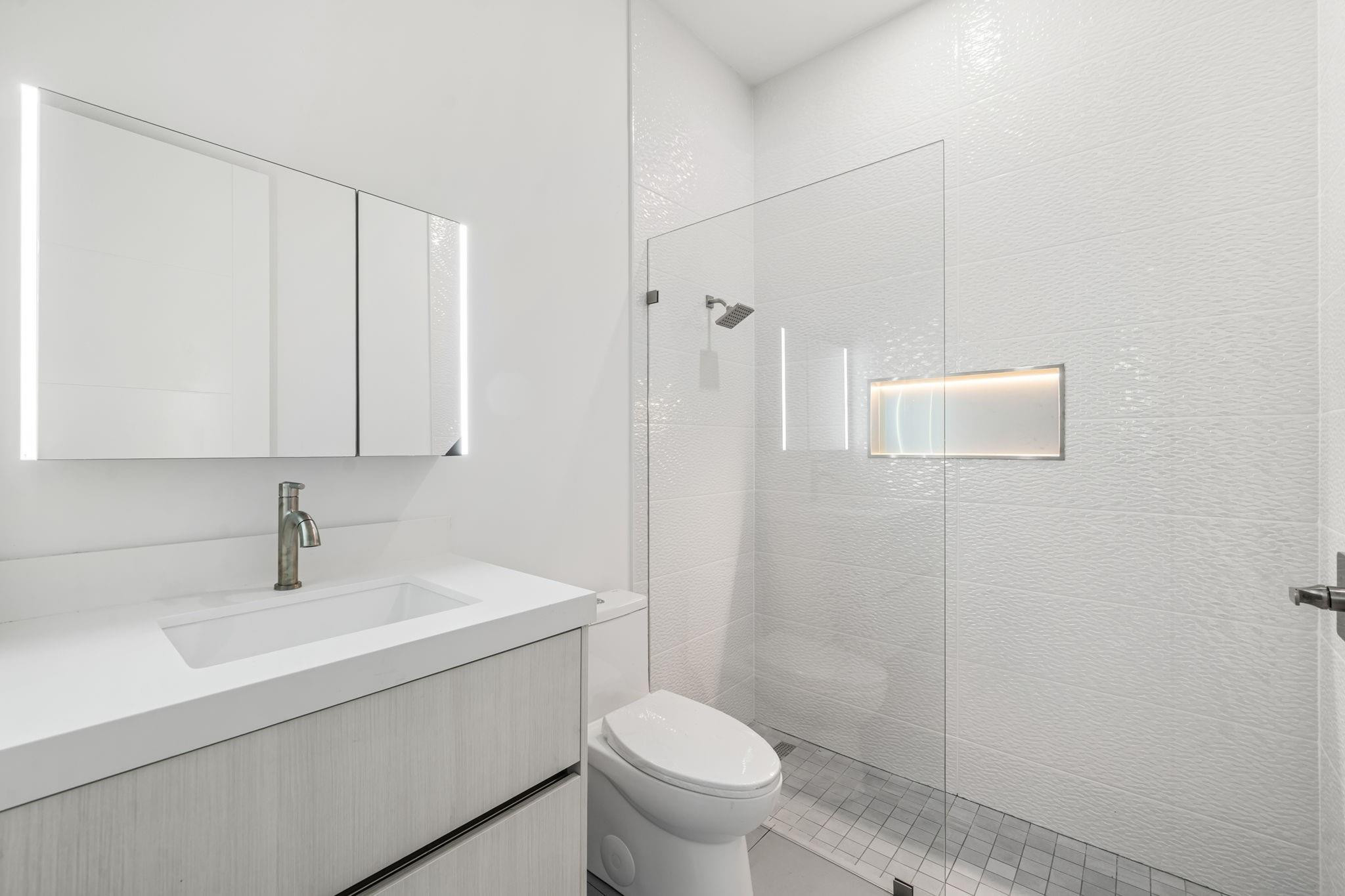 18853 42nd Road Property Photo 13