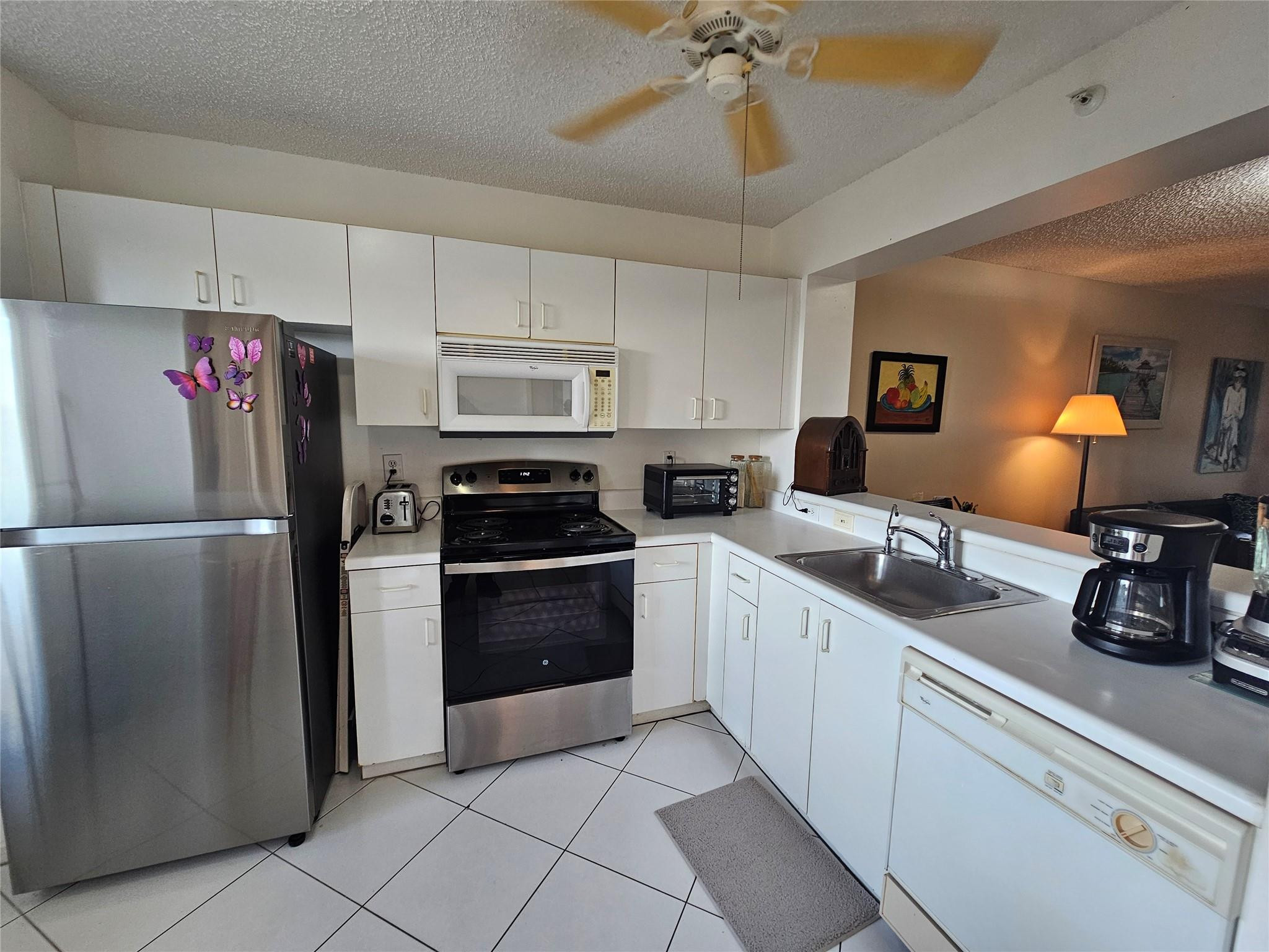 9525 Weldon Circle H410 Property Photo 7
