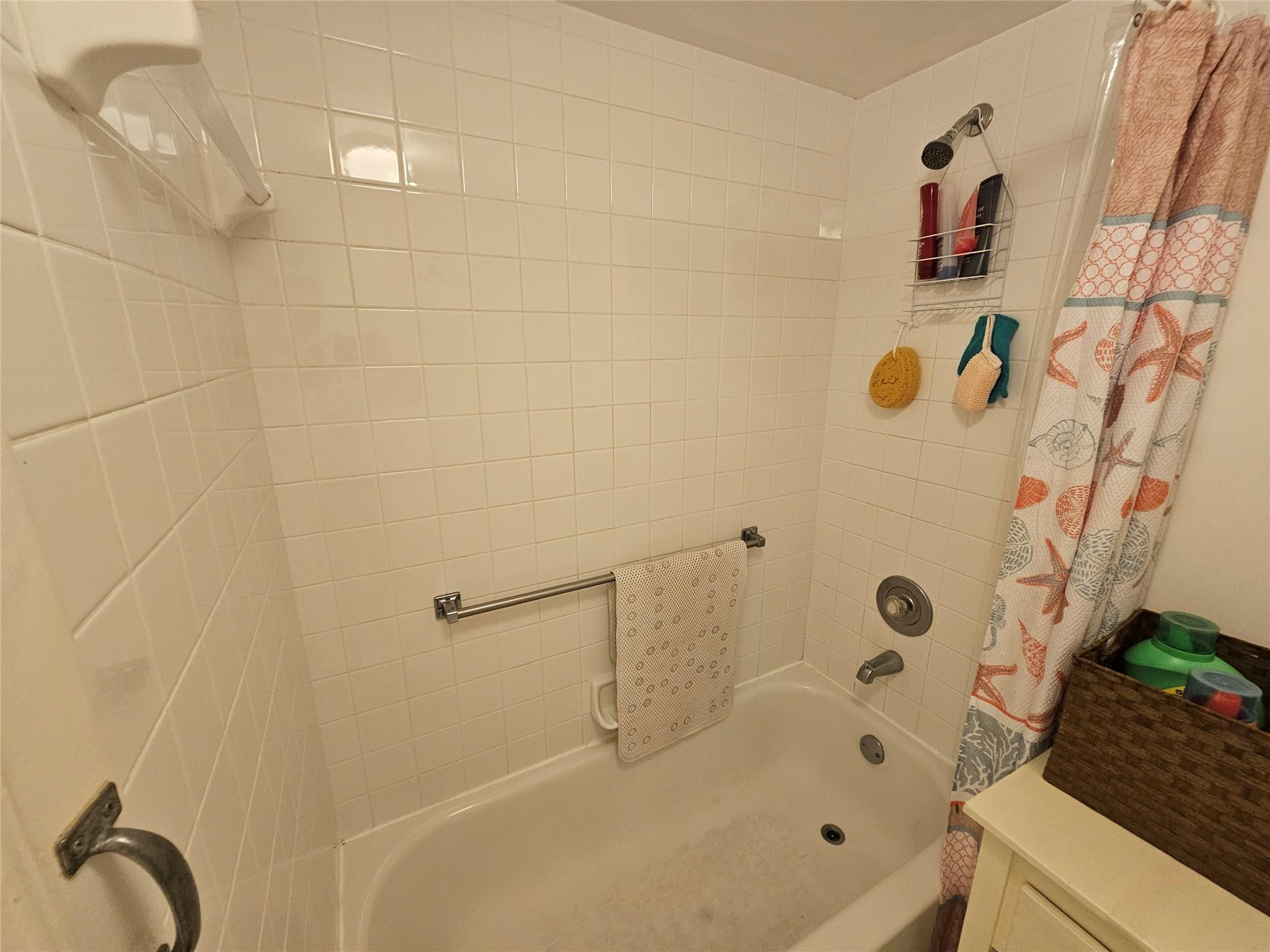 9525 Weldon Circle H410 Property Photo 22