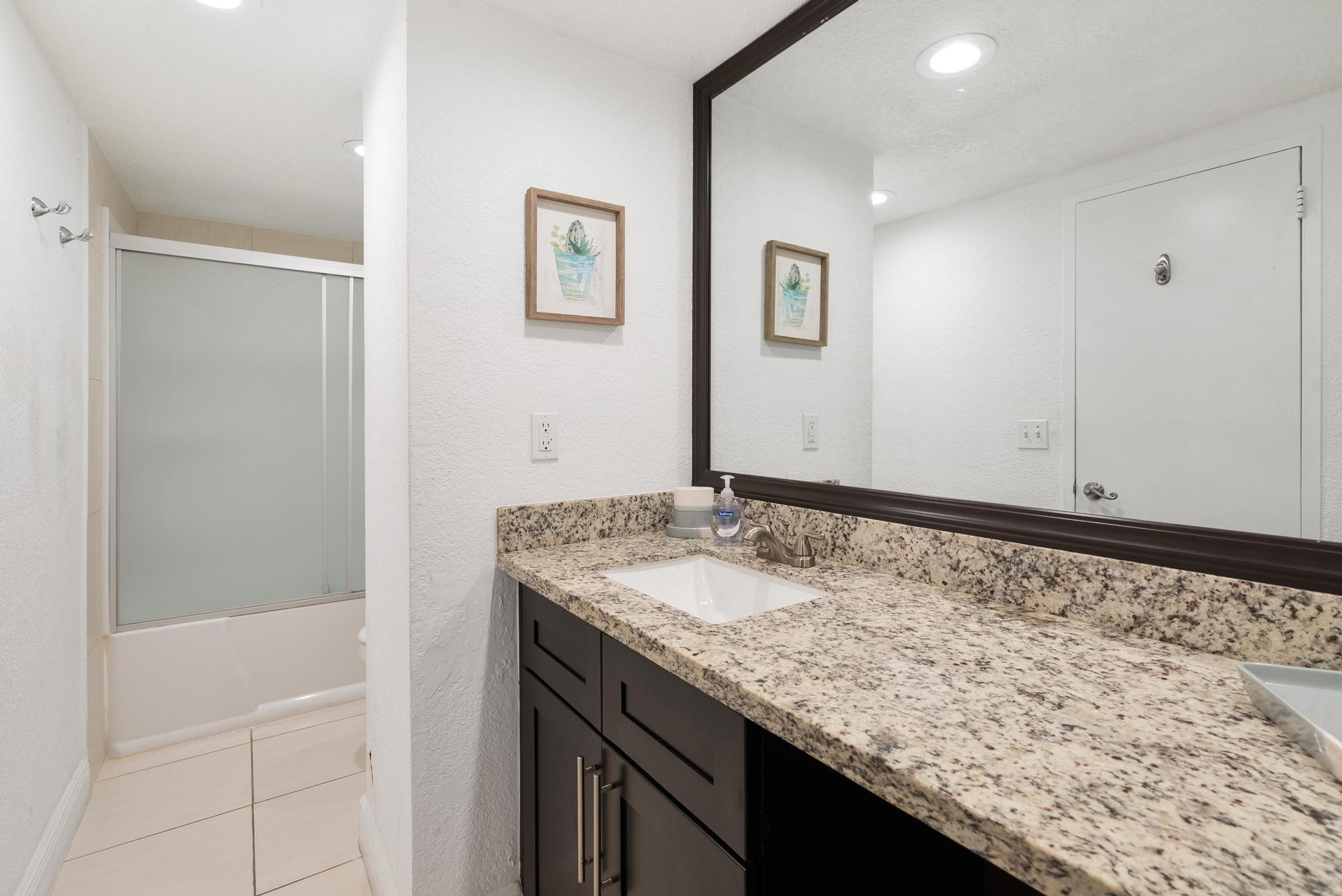 4001 S Ocean Drive 14d Property Photo 16