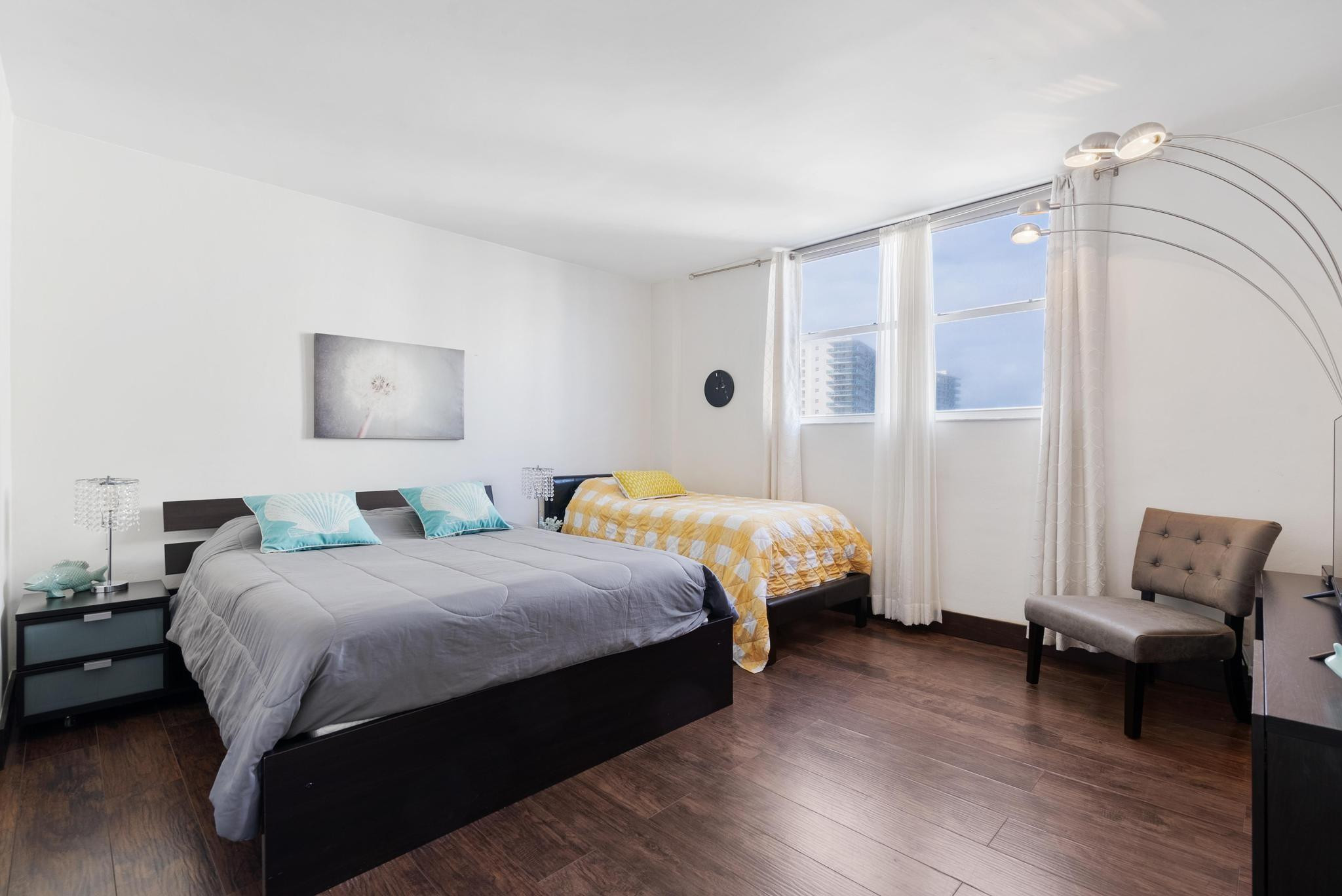 4001 S Ocean Drive 8e Property Photo 10