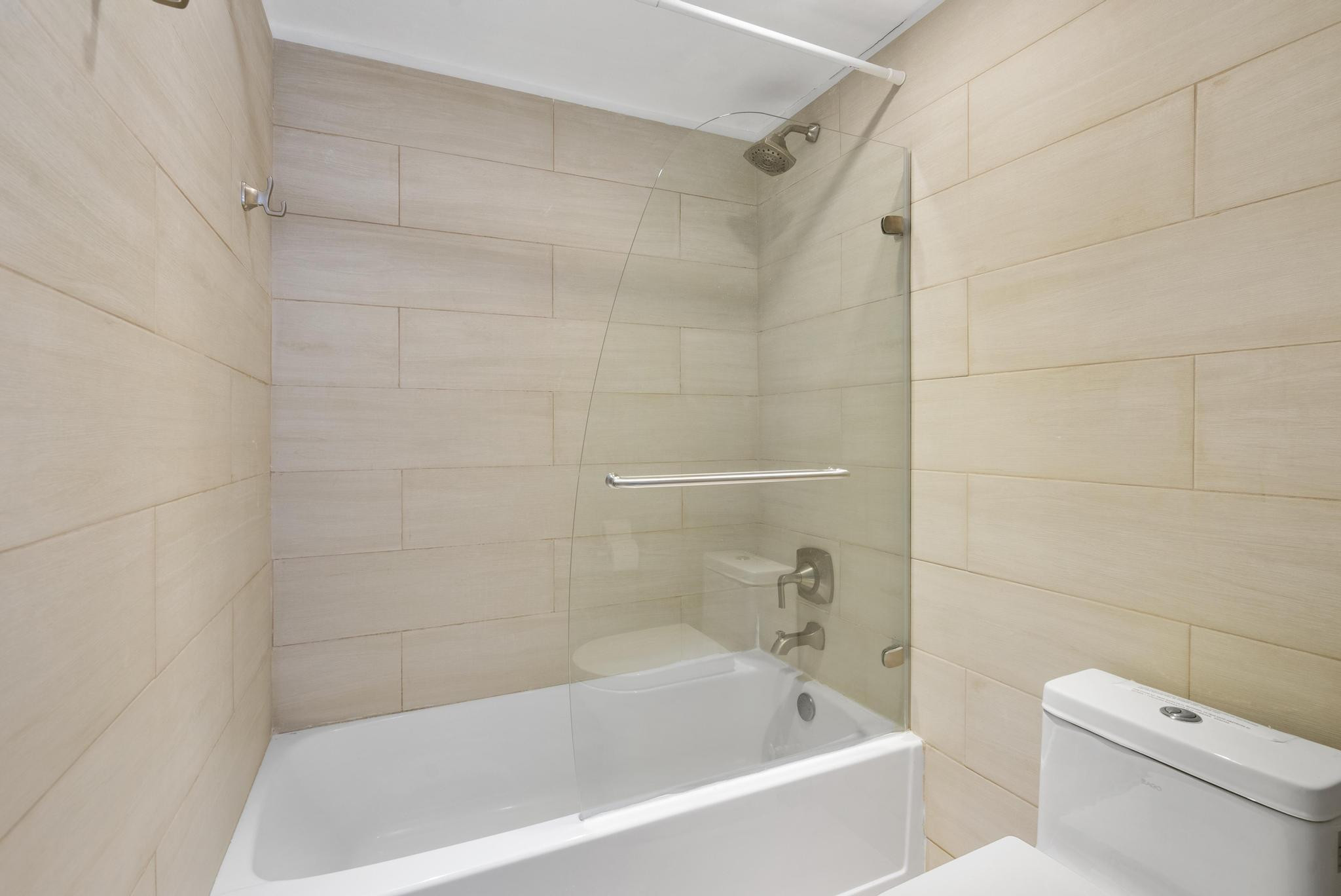 4001 S Ocean Drive 8e Property Photo 12