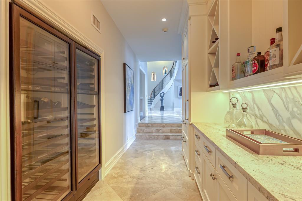1313 E Lake Drive Property Photo 42
