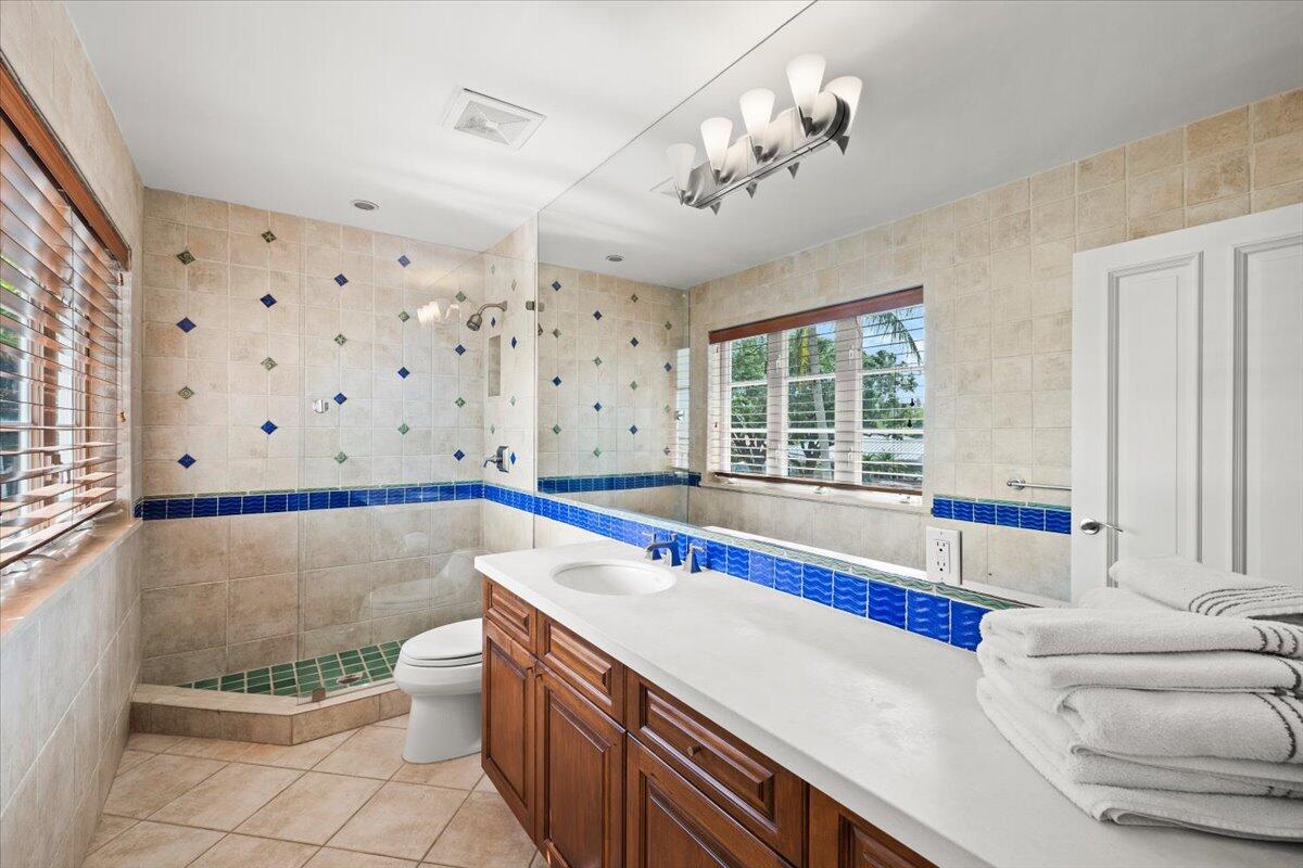 1313 E Lake Drive Property Photo 77